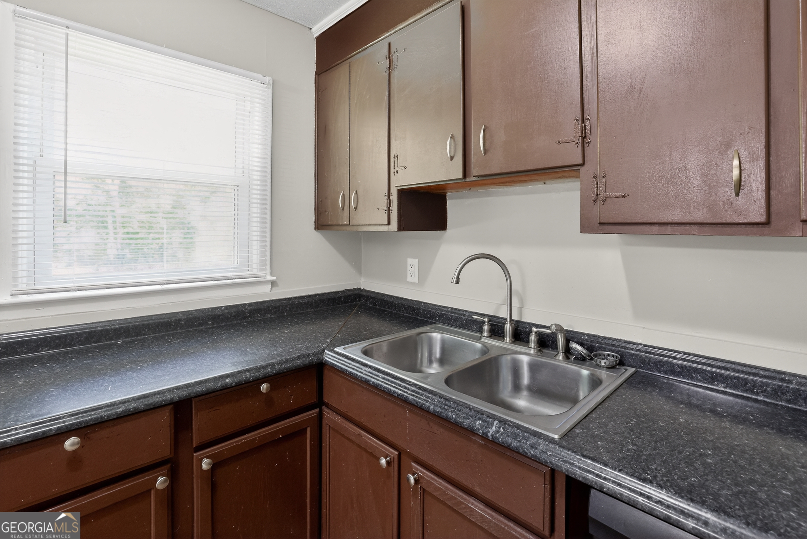 2309 Sumac Drive Property Photo 17