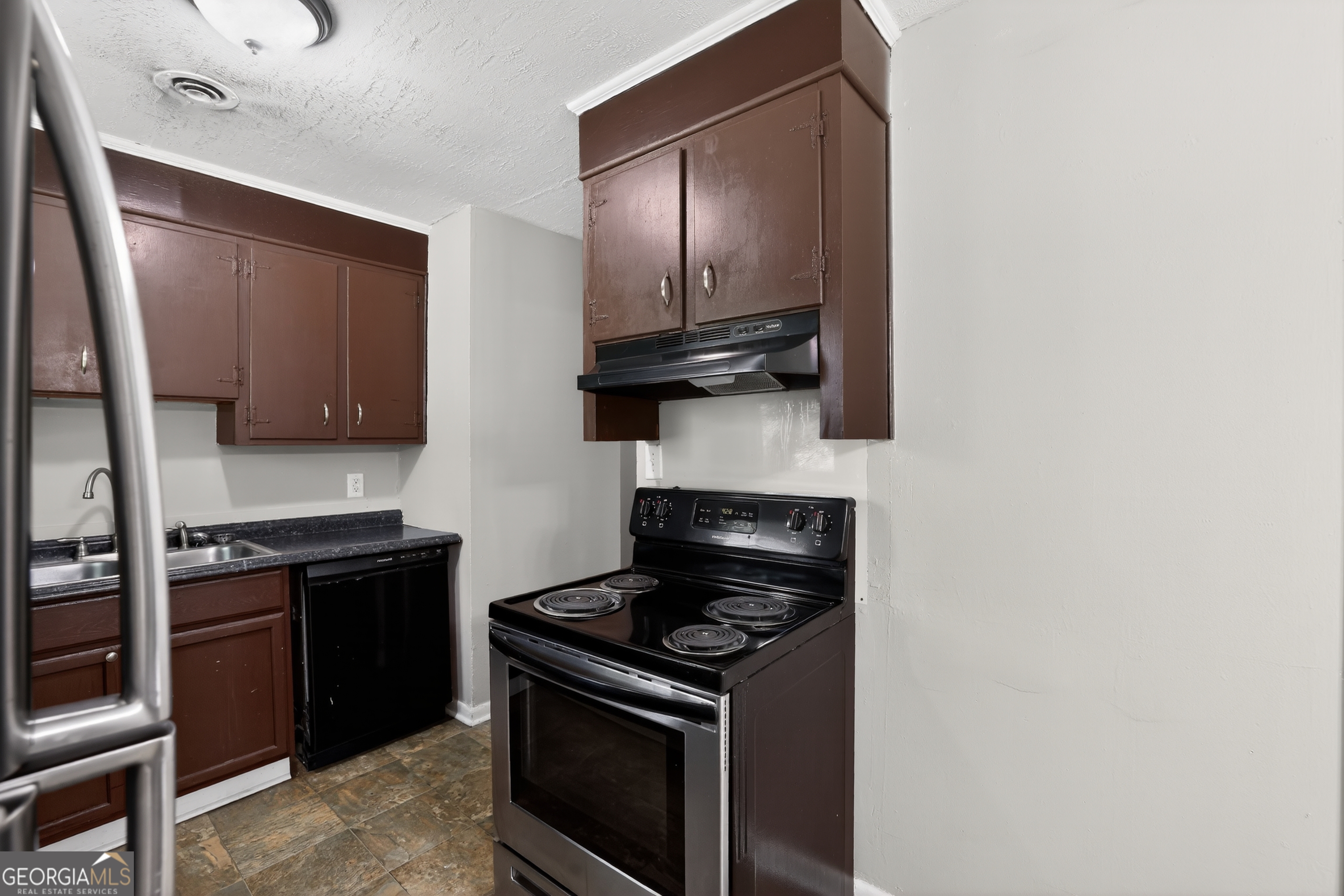 2309 Sumac Drive Property Photo 18