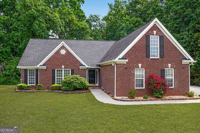 2270 Taylor Pointe Way Property Photo 3