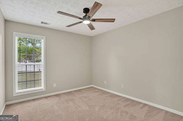 2270 Taylor Pointe Way Property Photo 32