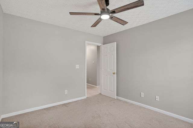 2270 Taylor Pointe Way Property Photo 33