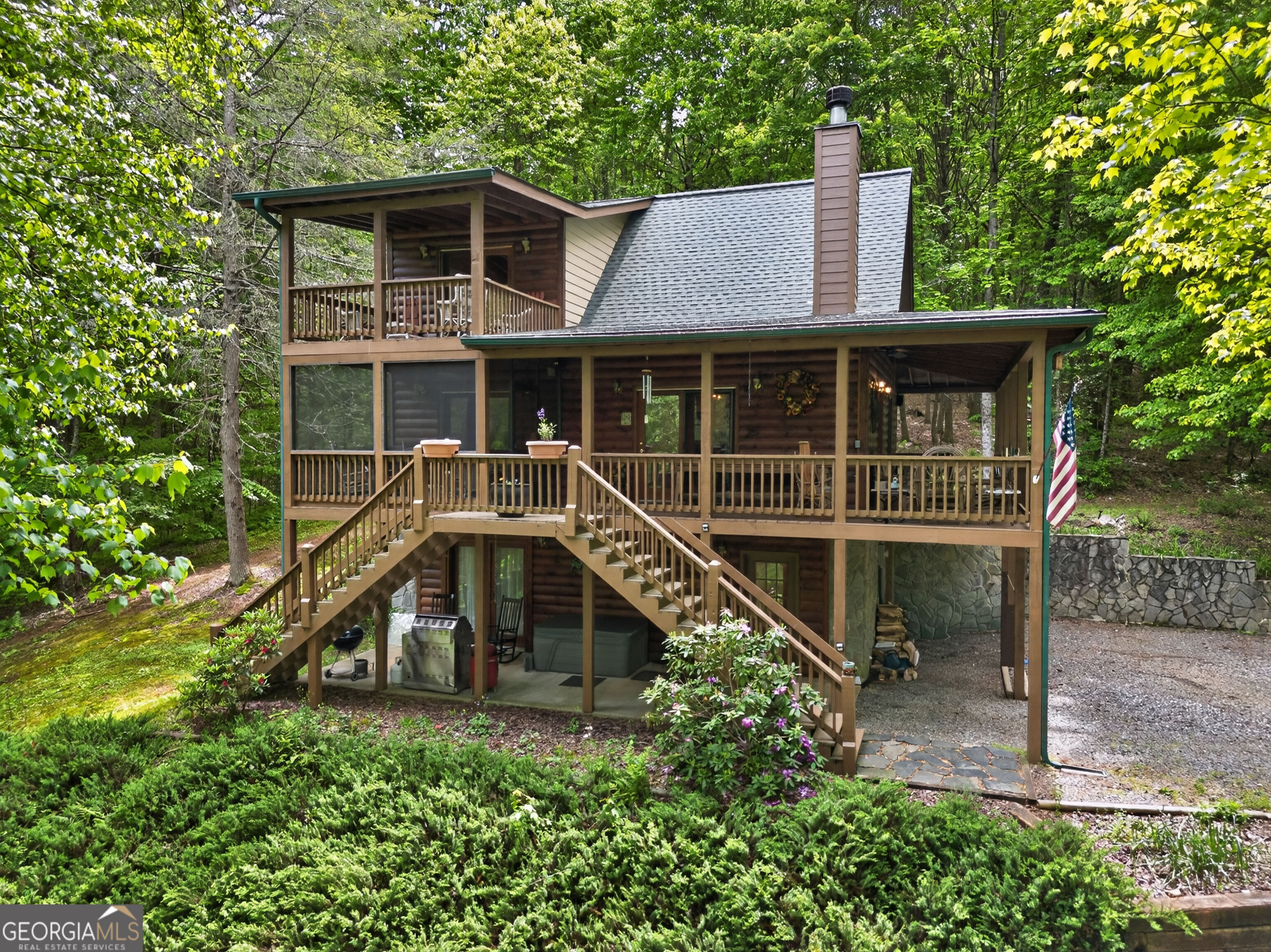 481 Johns Ridge Road Property Photo 4