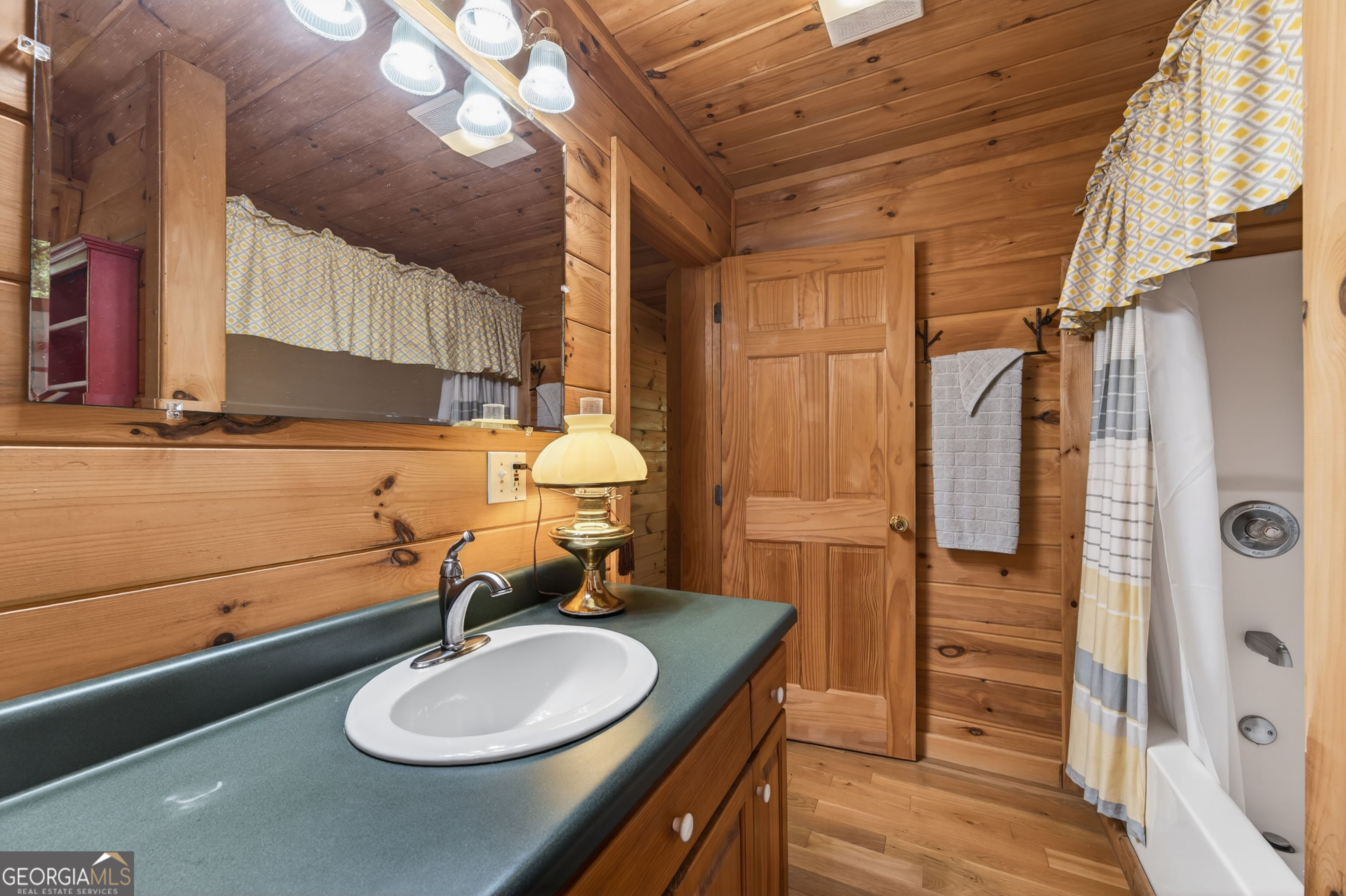 481 Johns Ridge Road Property Photo 18