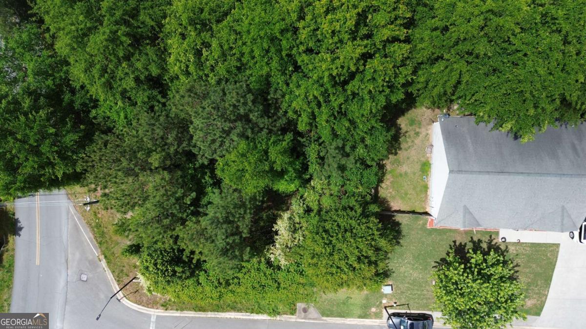 111 Jarrett Drive Property Photo 1