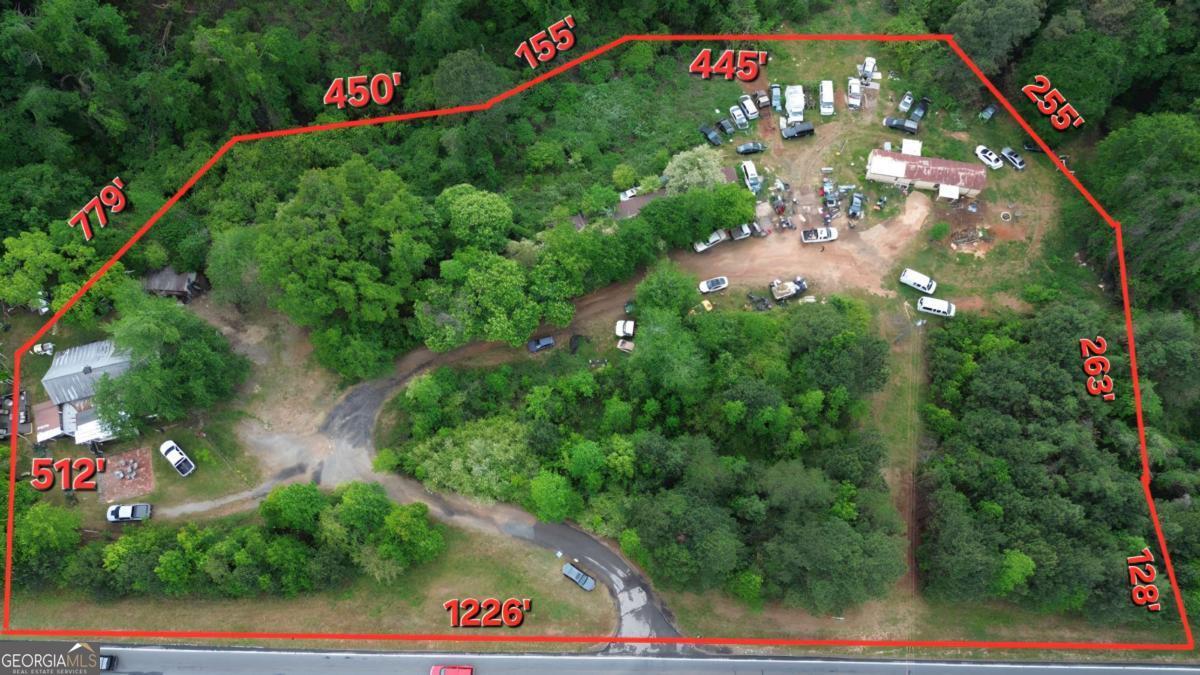 111 Jarrett Drive Property Photo 3