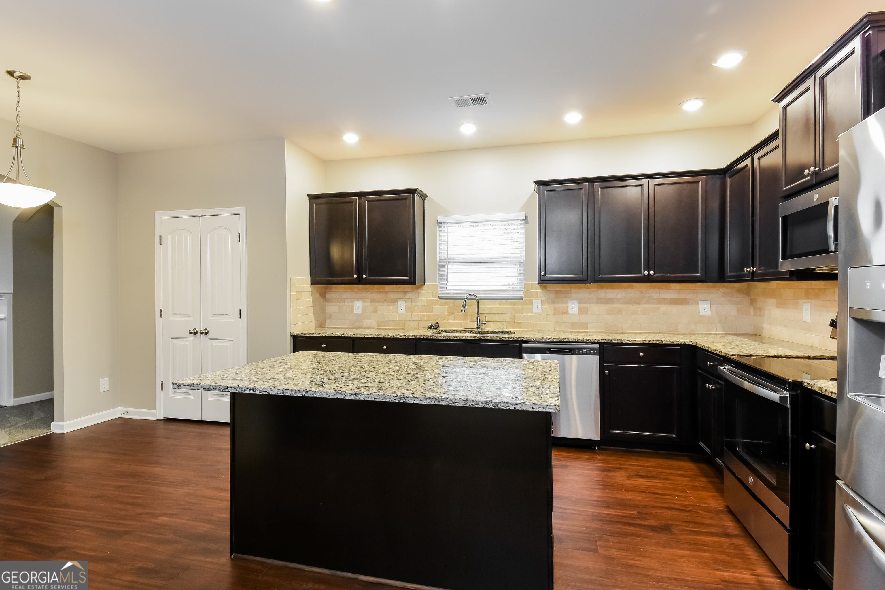 228 Stephens Mill Drive Property Photo 6
