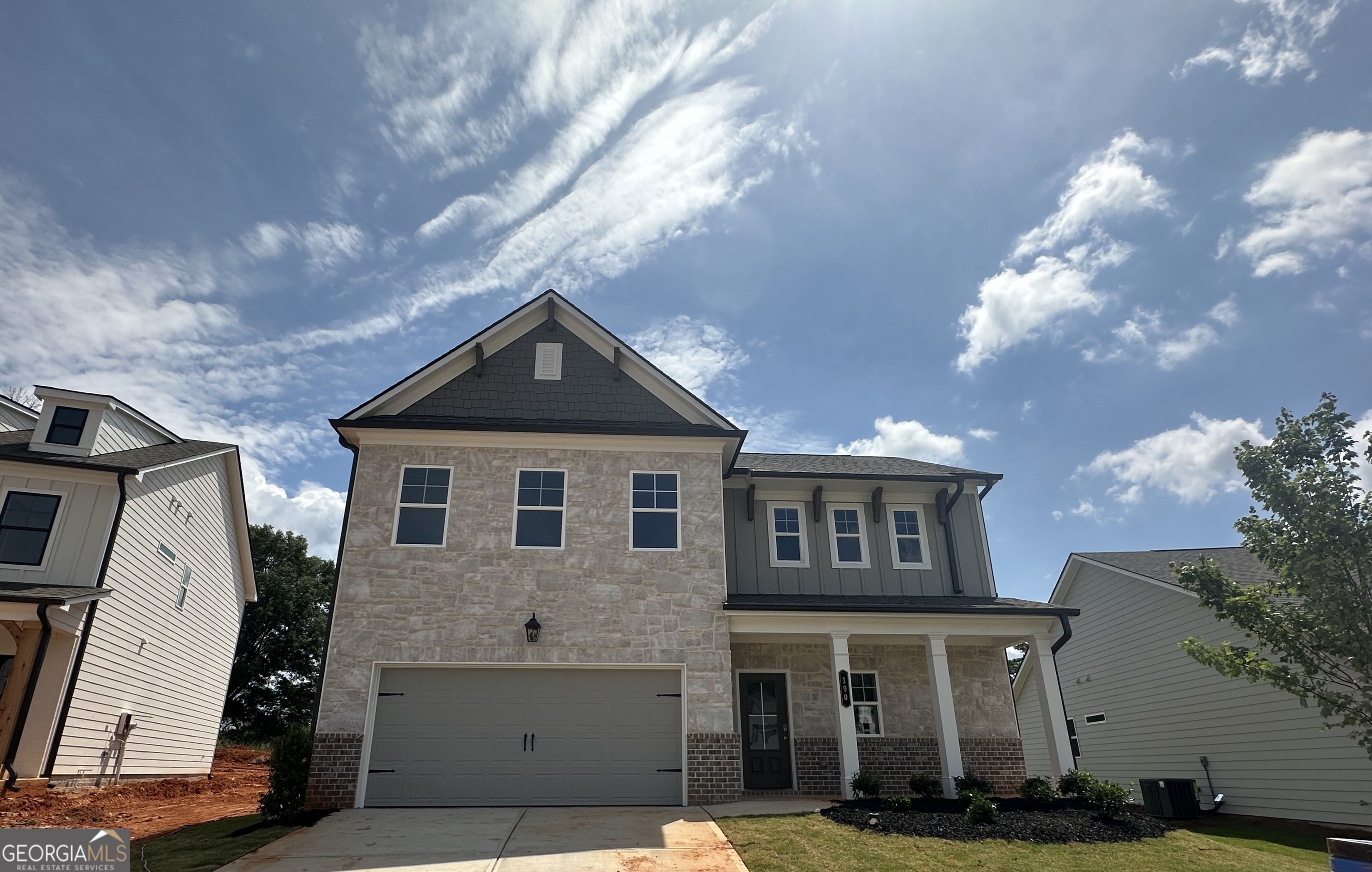 190 Wingate Drive Property Photo 2