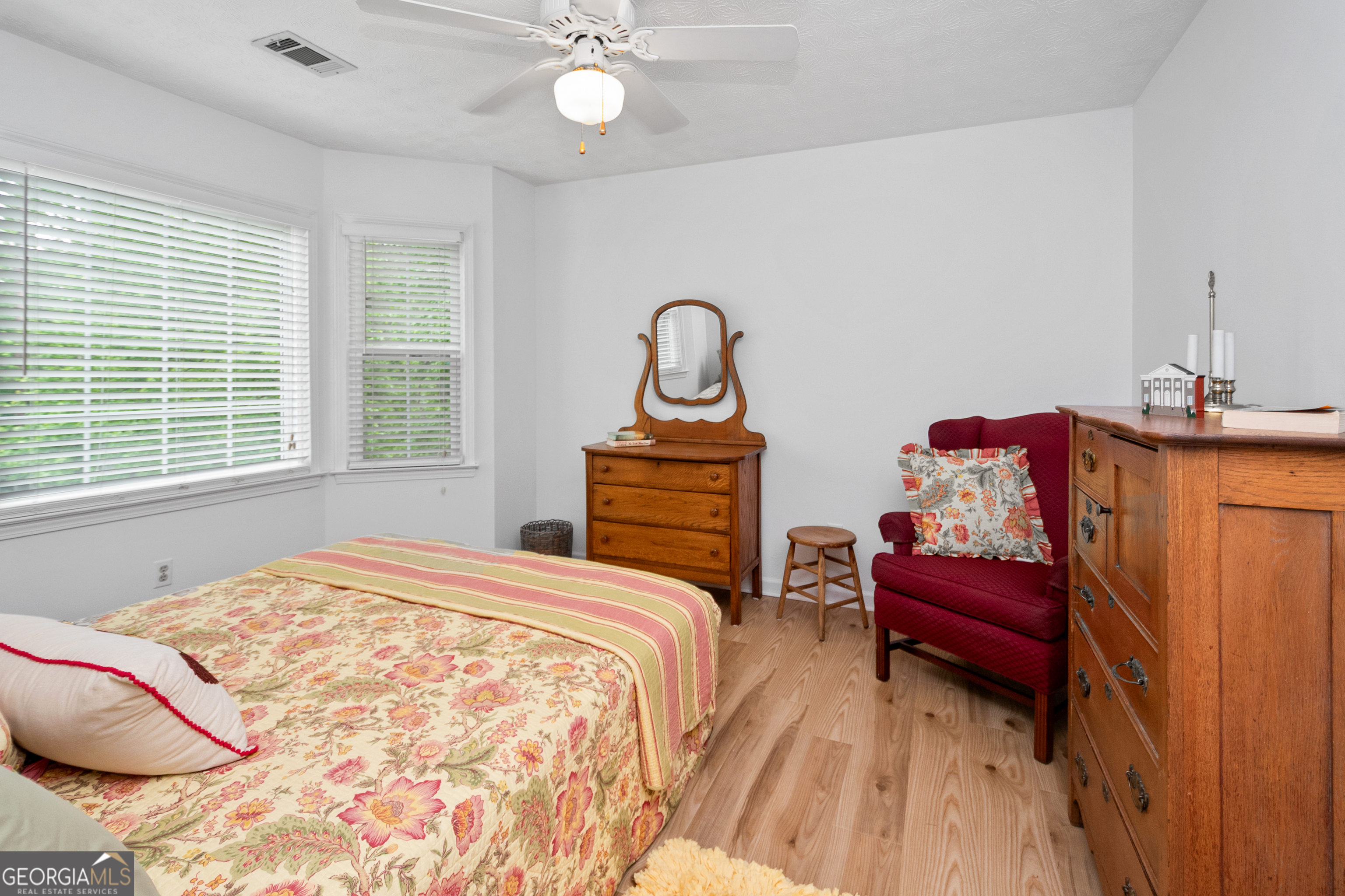 405 Ridgemont Dr No Street Suffix Property Photo 31