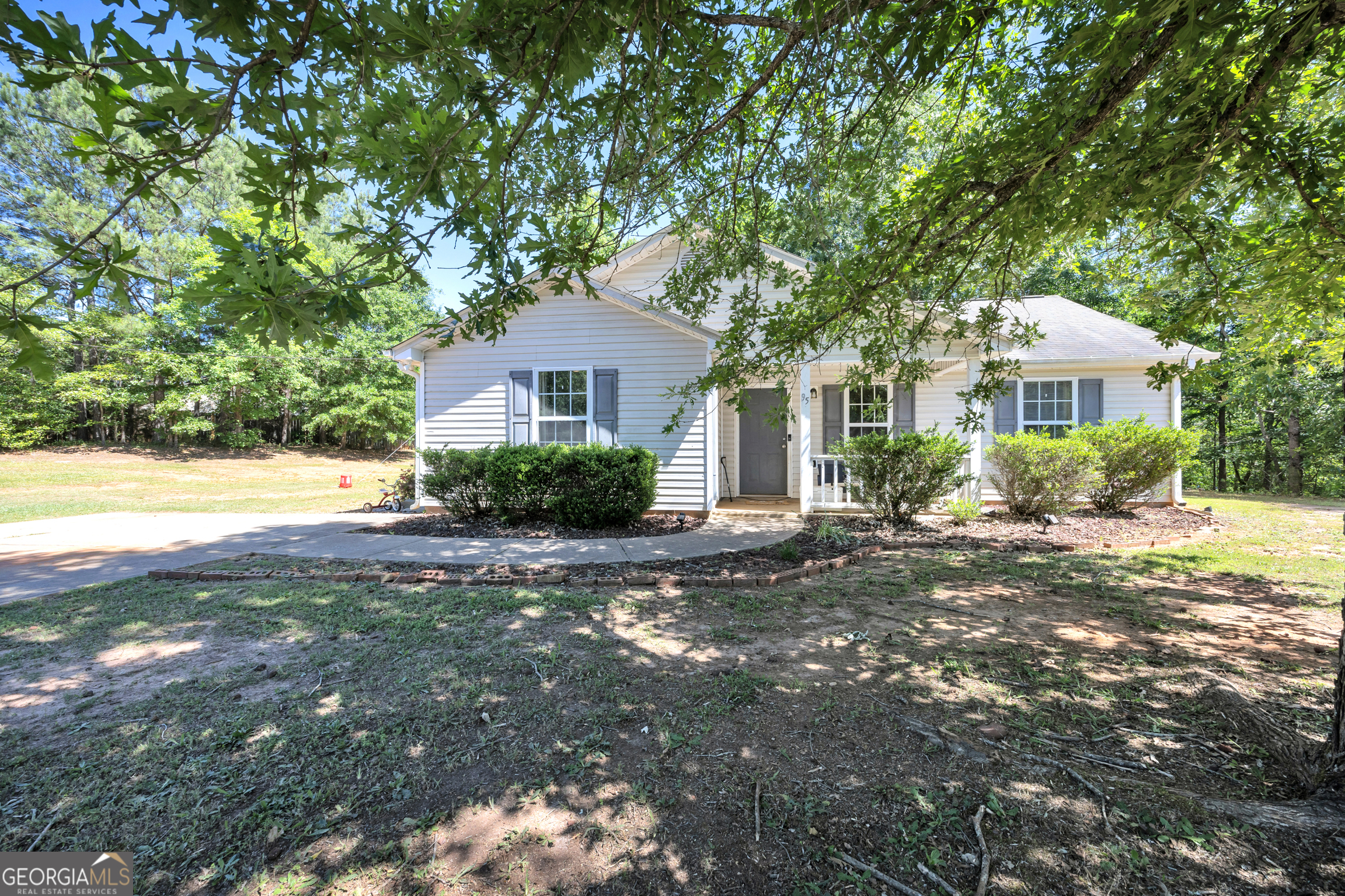 95 Hunters Trace Property Photo 24