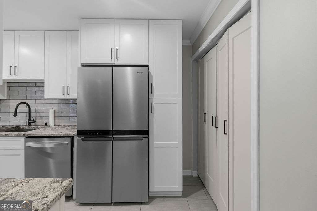 1704 Brighton Point Property Photo 7