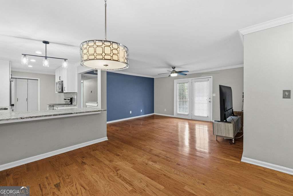 1704 Brighton Point Property Photo 11
