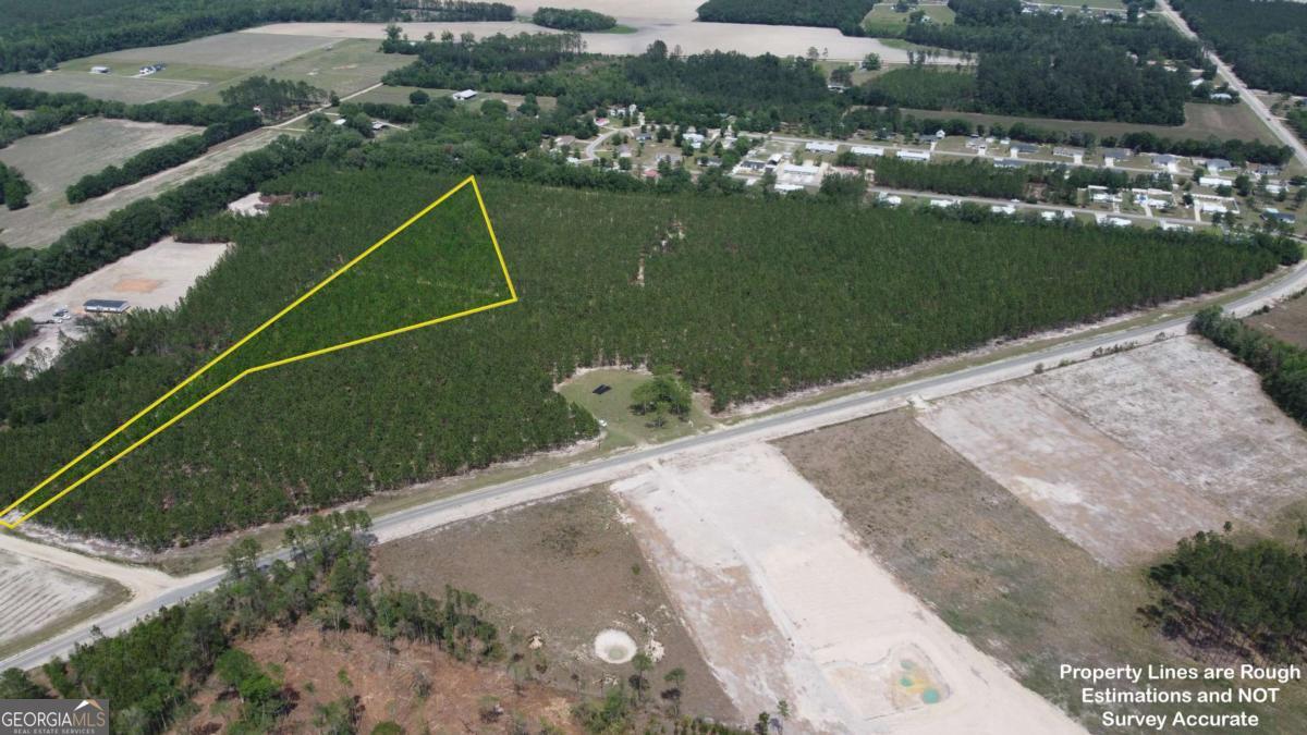 4690 Godwin Road Property Photo 1