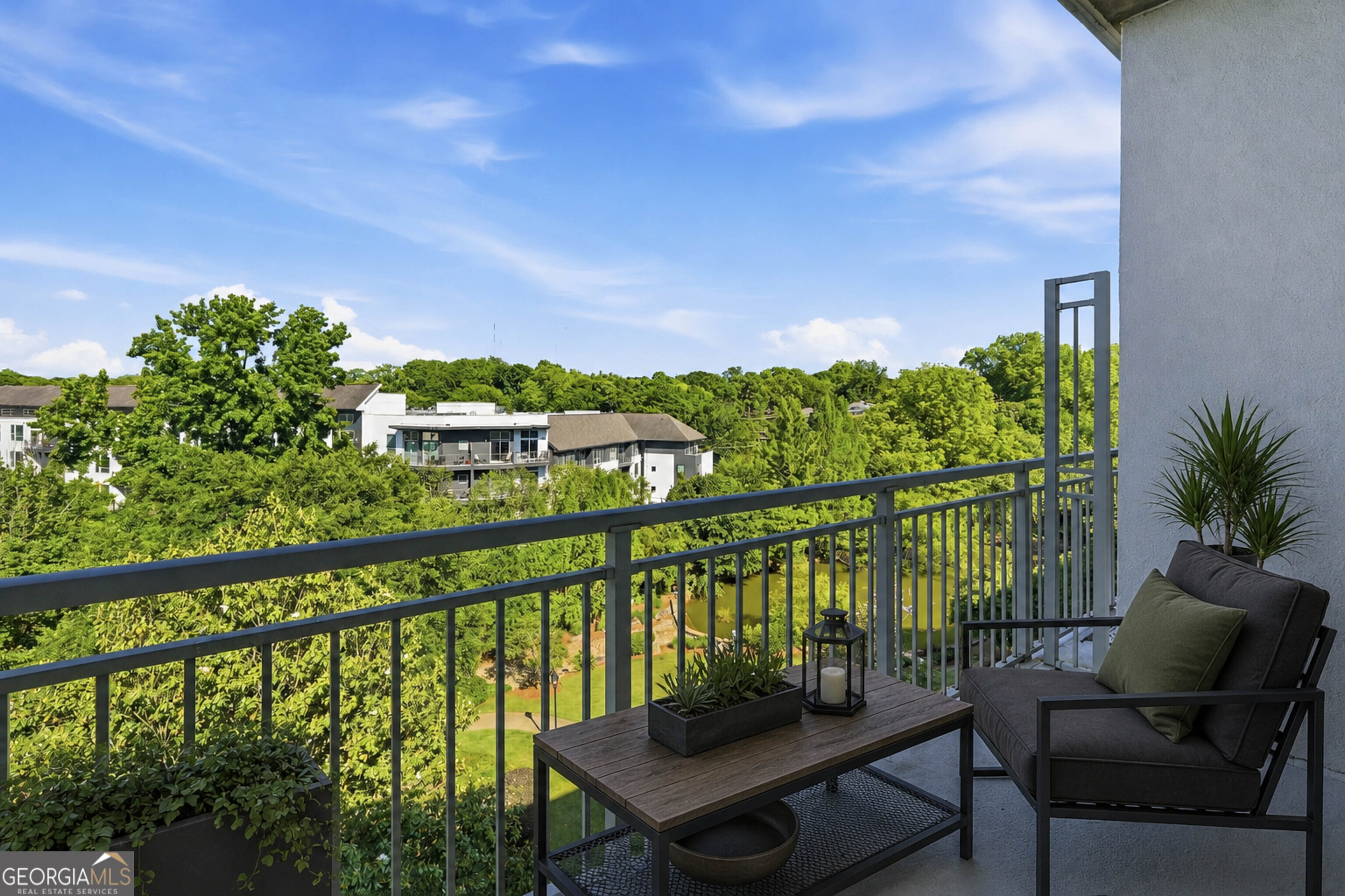 245 N Highland Avenue Ne # 402 Property Photo 15