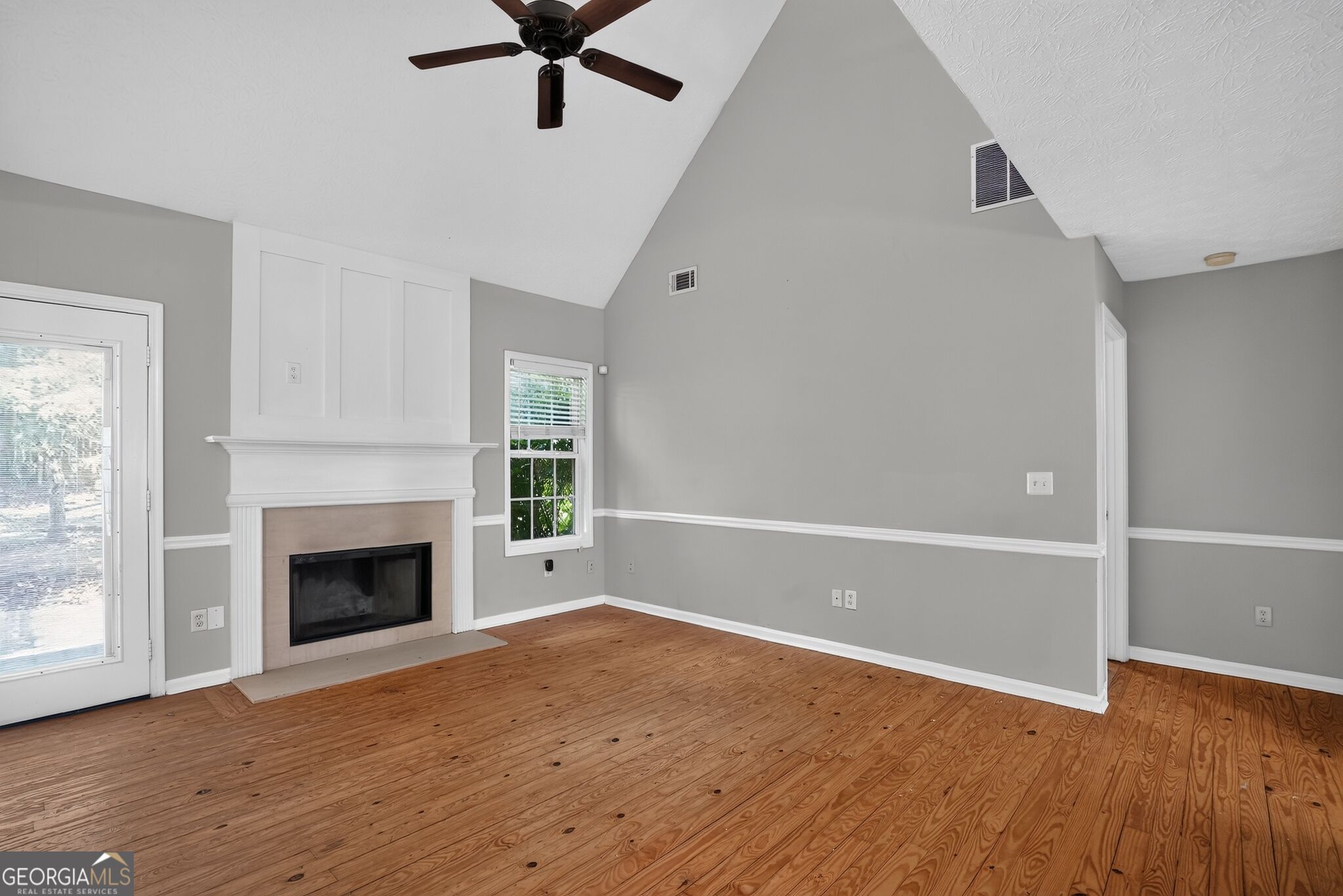 102 Ruby Way Property Photo 18