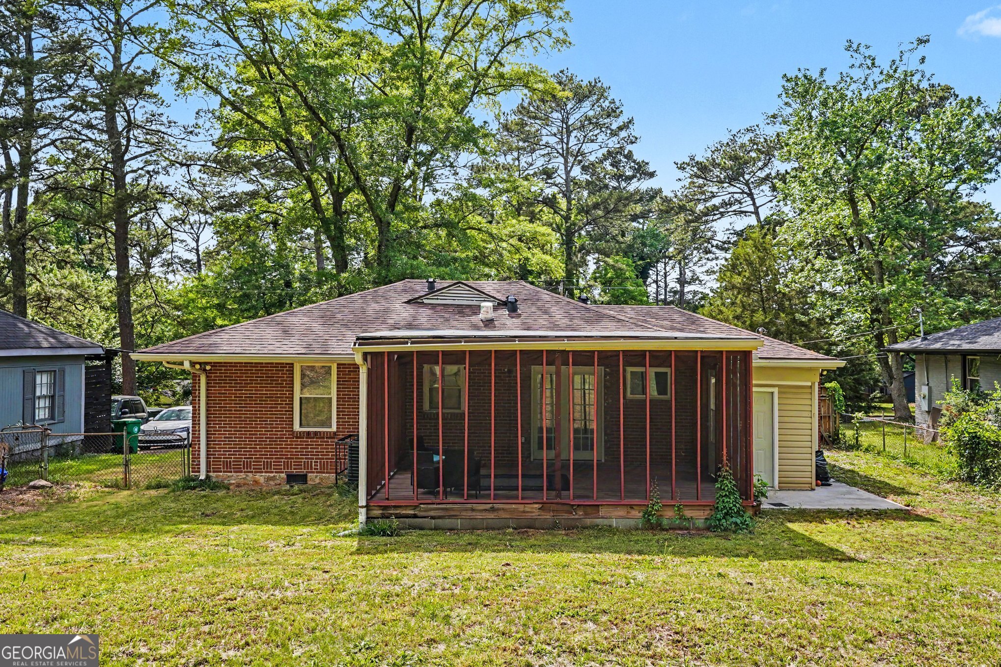 1950 Glendale Drive Property Photo 18