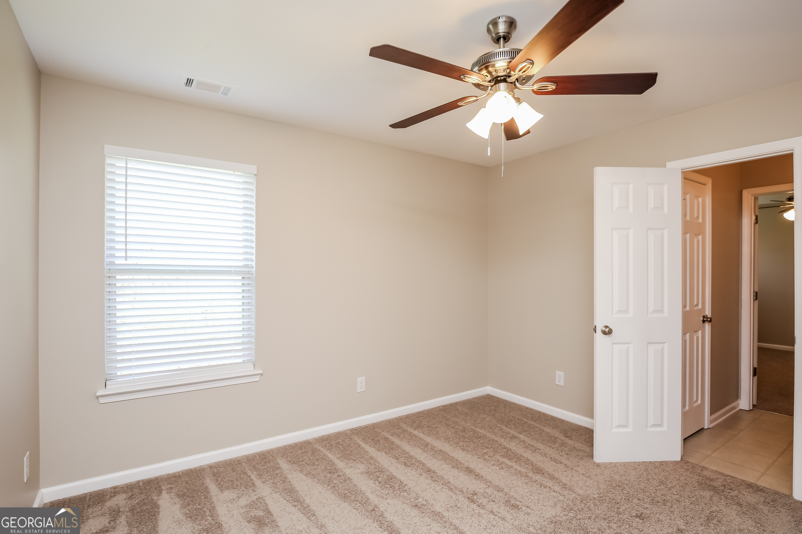 7120 Silk Tree Pointe Property Photo 8
