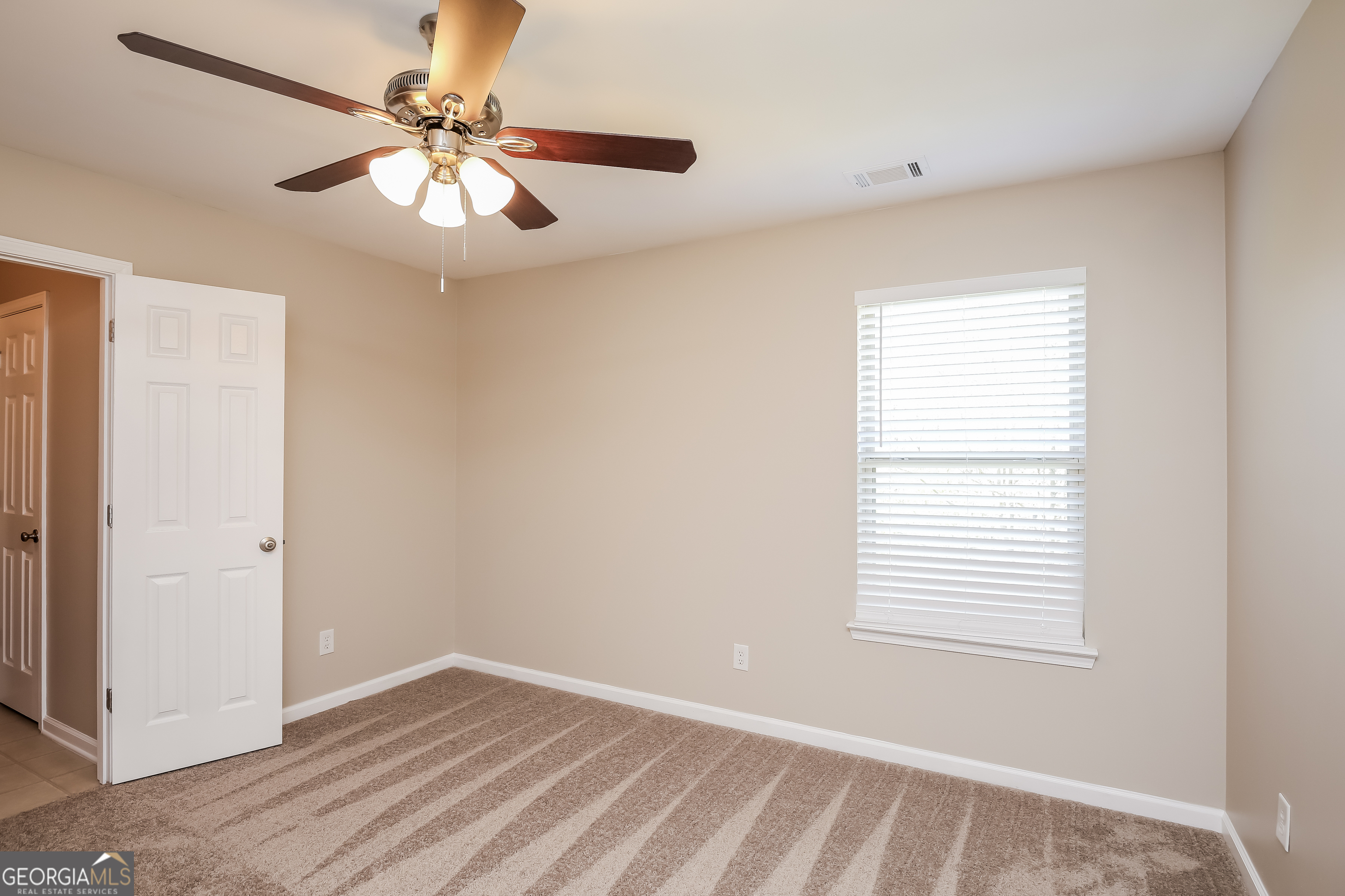 7120 Silk Tree Pointe Property Photo 13