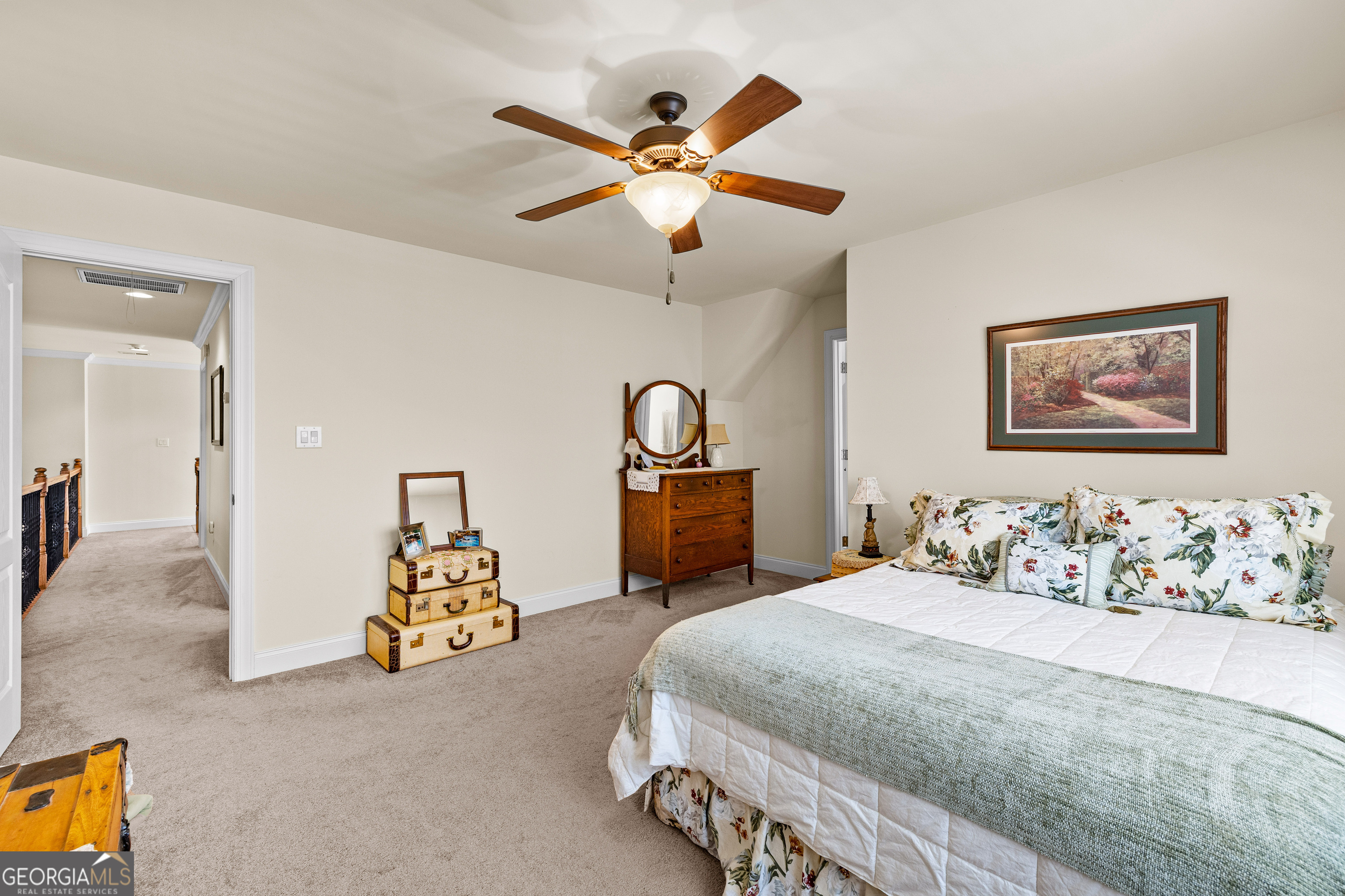 90 Westwind Drive Property Photo 6