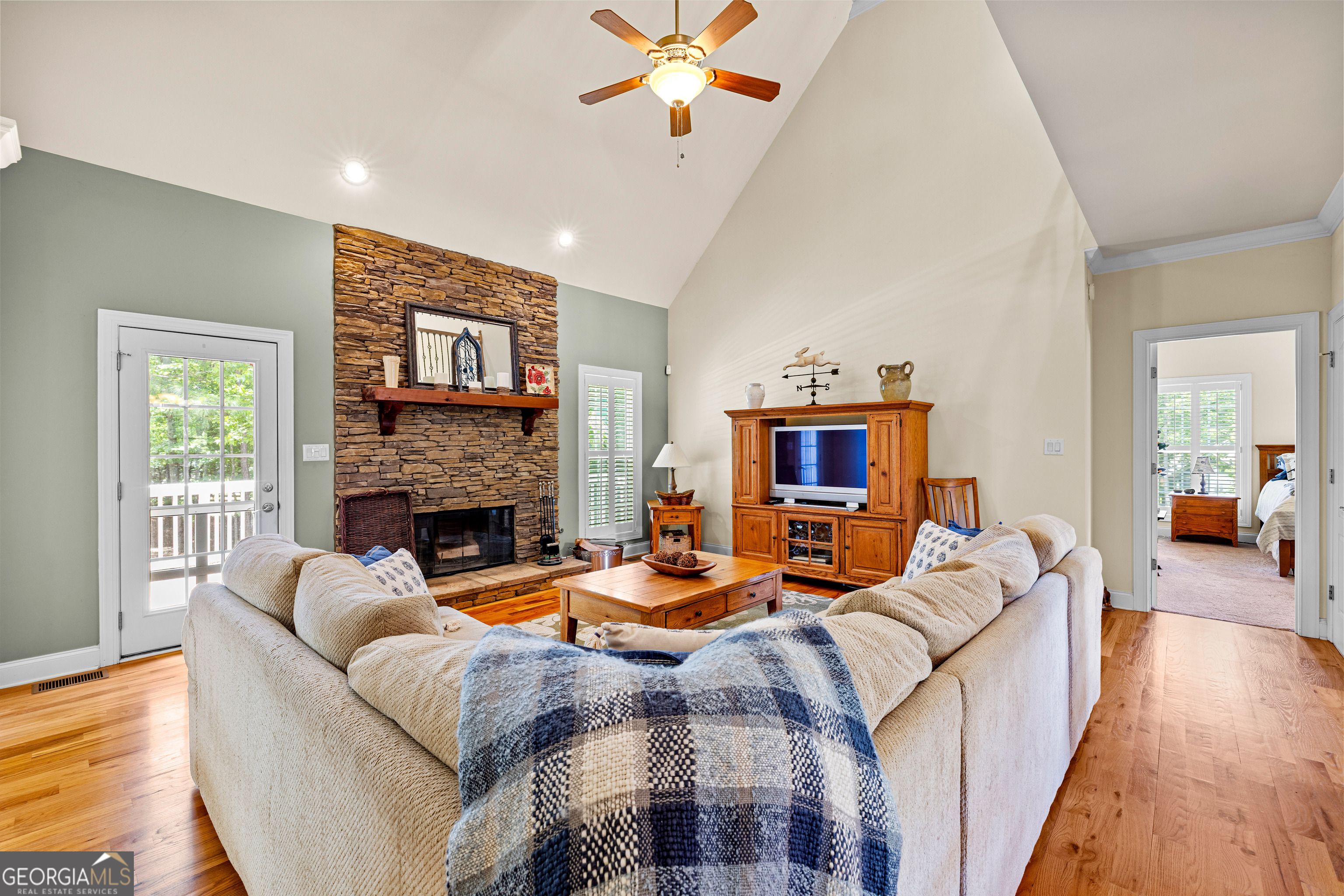 90 Westwind Drive Property Photo 18