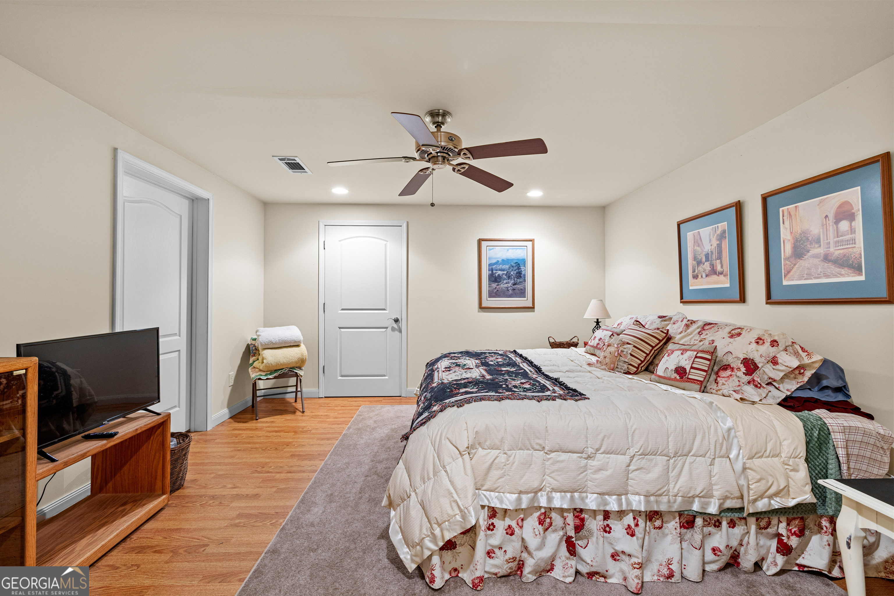 90 Westwind Drive Property Photo 36
