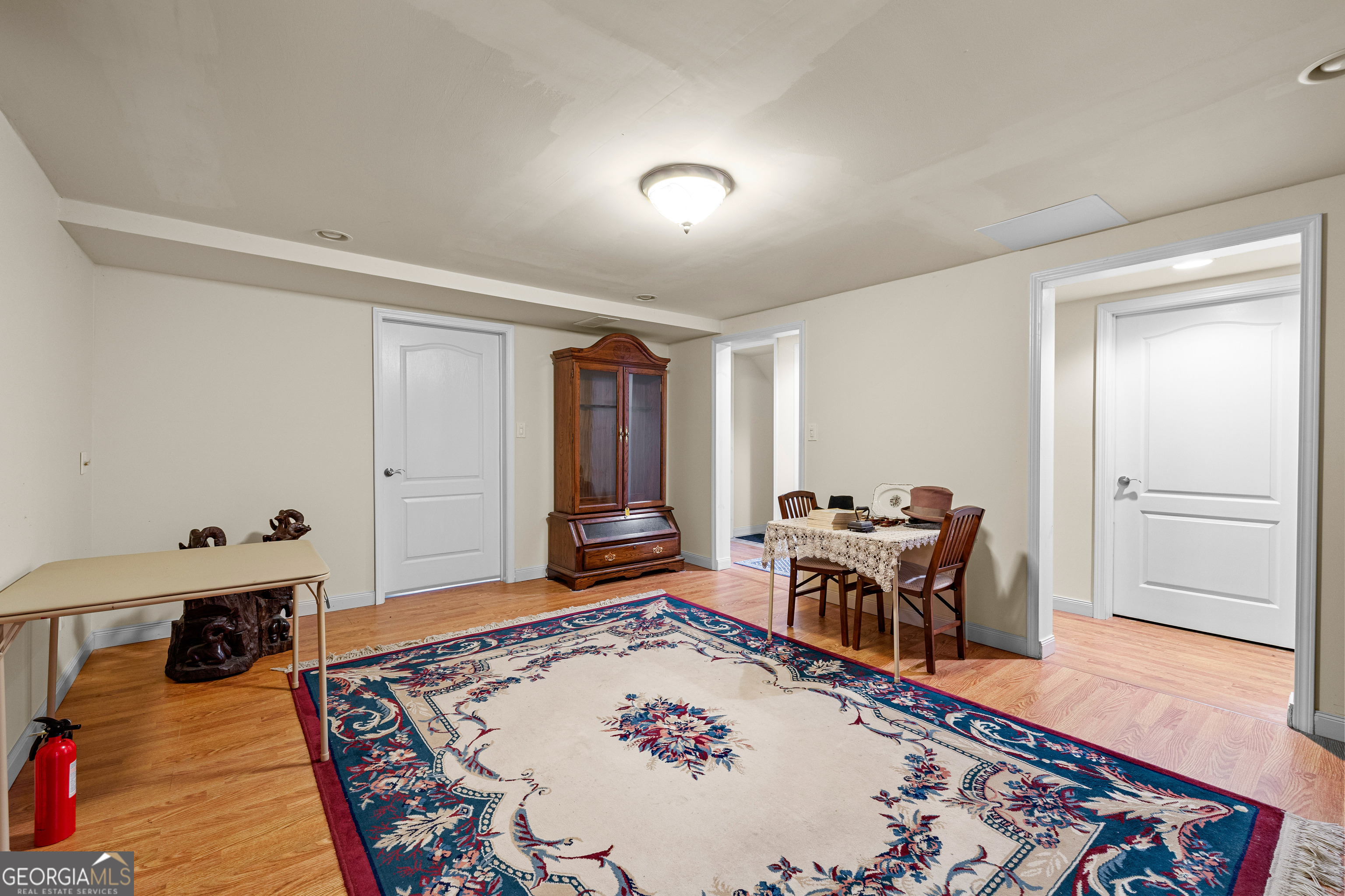 90 Westwind Drive Property Photo 38