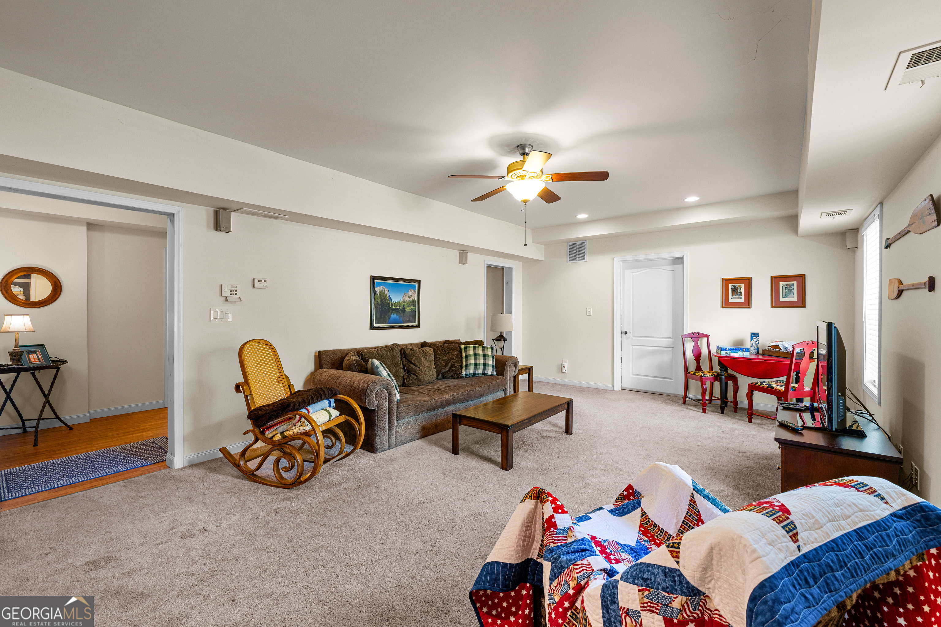 90 Westwind Drive Property Photo 41