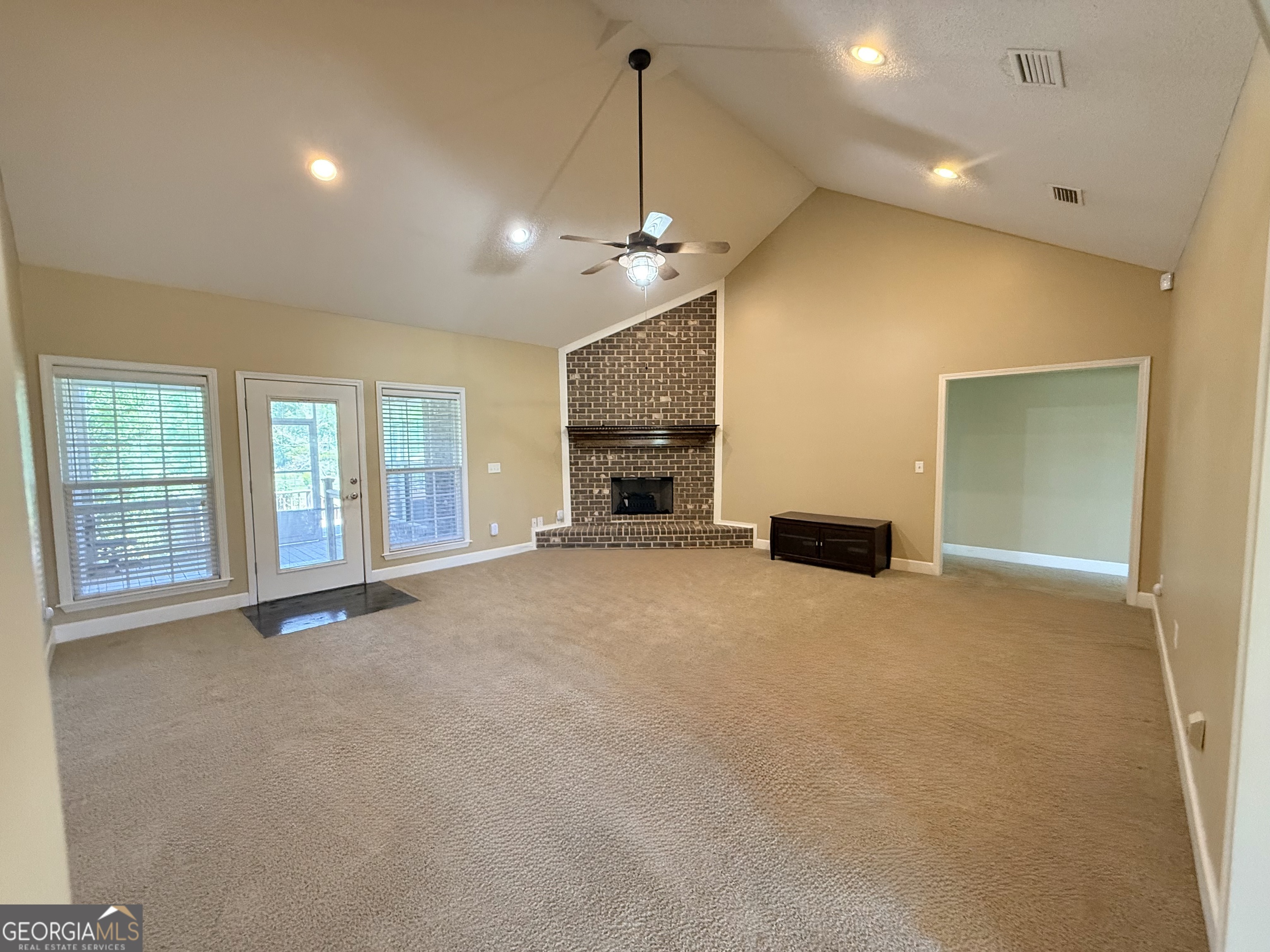 573 Bostwick Circle Property Photo 2