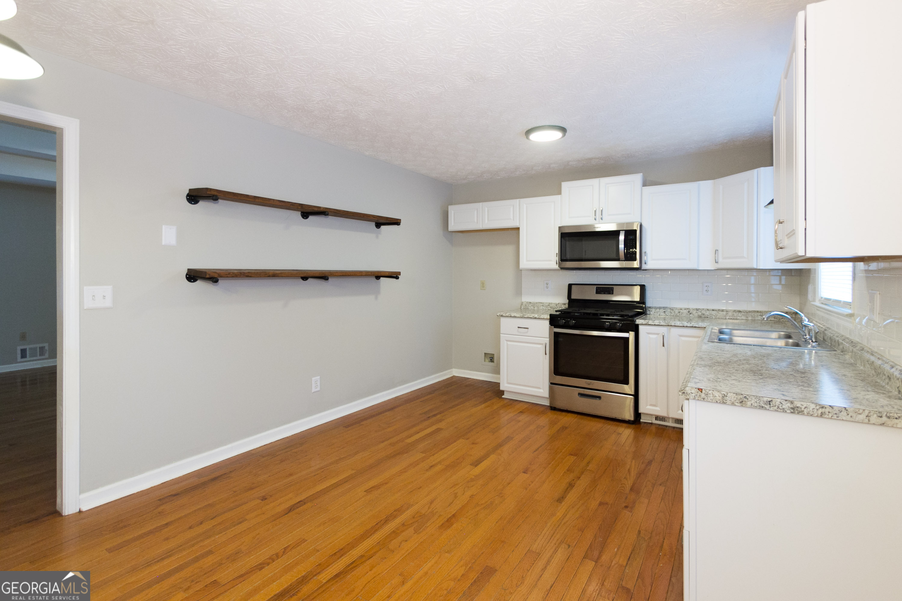 374 Mcgiboney Road Property Photo 6