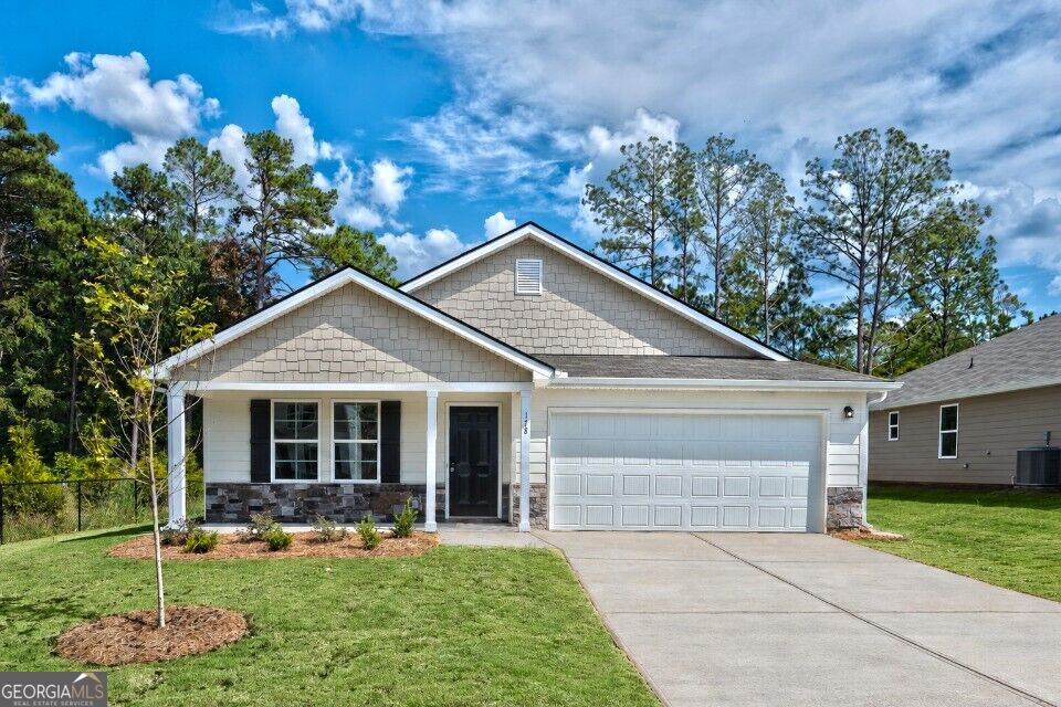 178 Denise Drive Property Photo 1