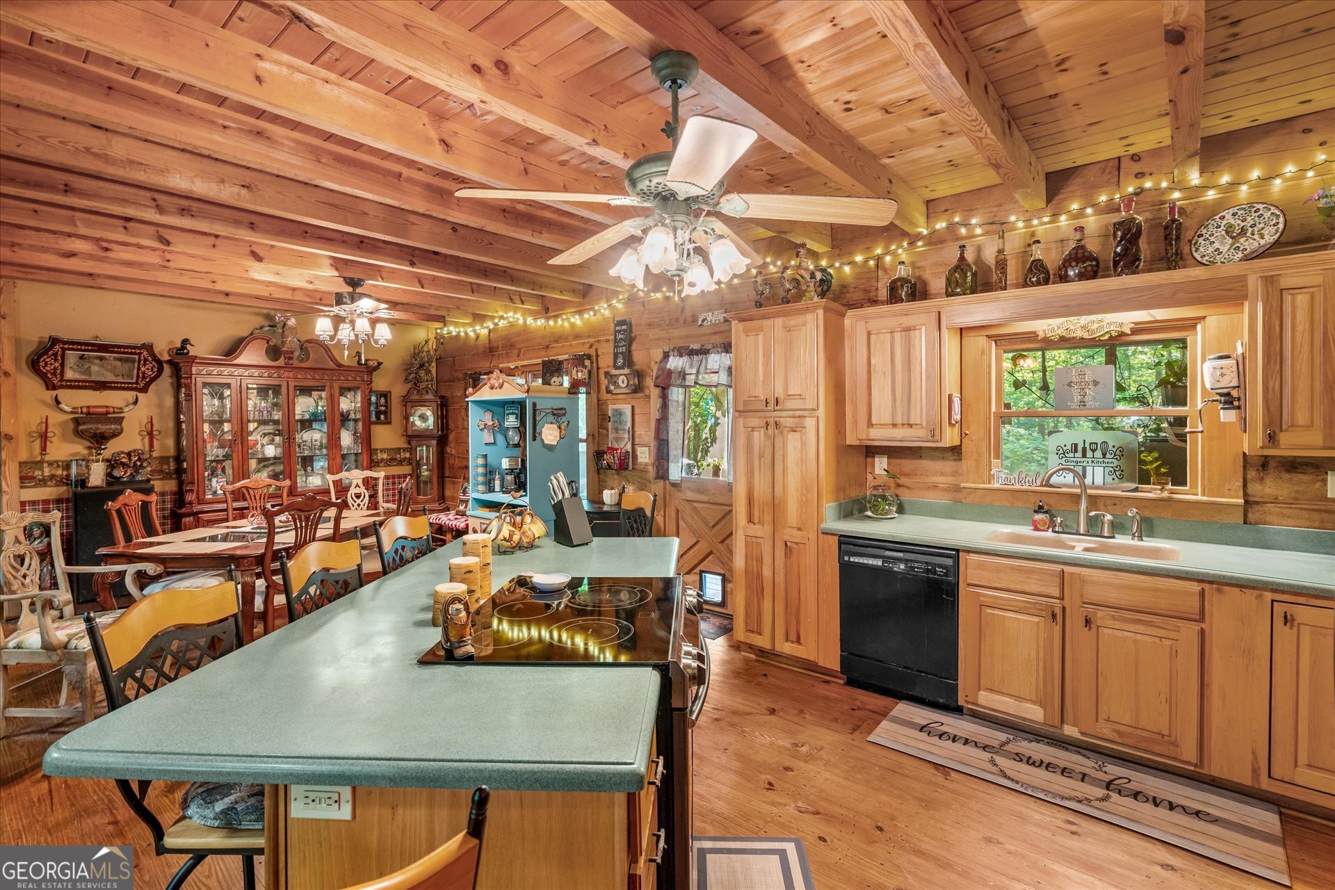 4930 Post Road Property Photo 16