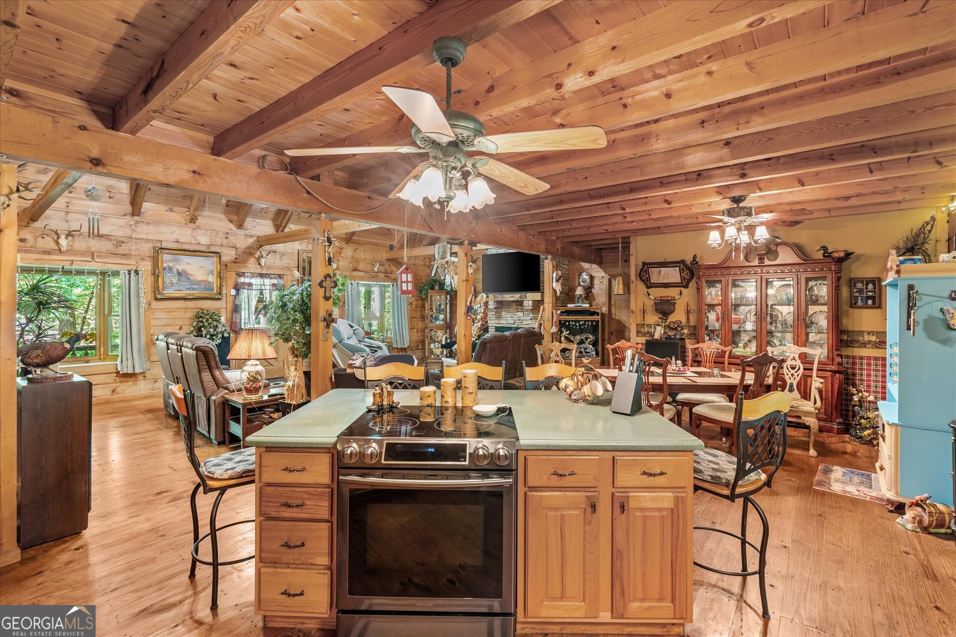 4930 Post Road Property Photo 18