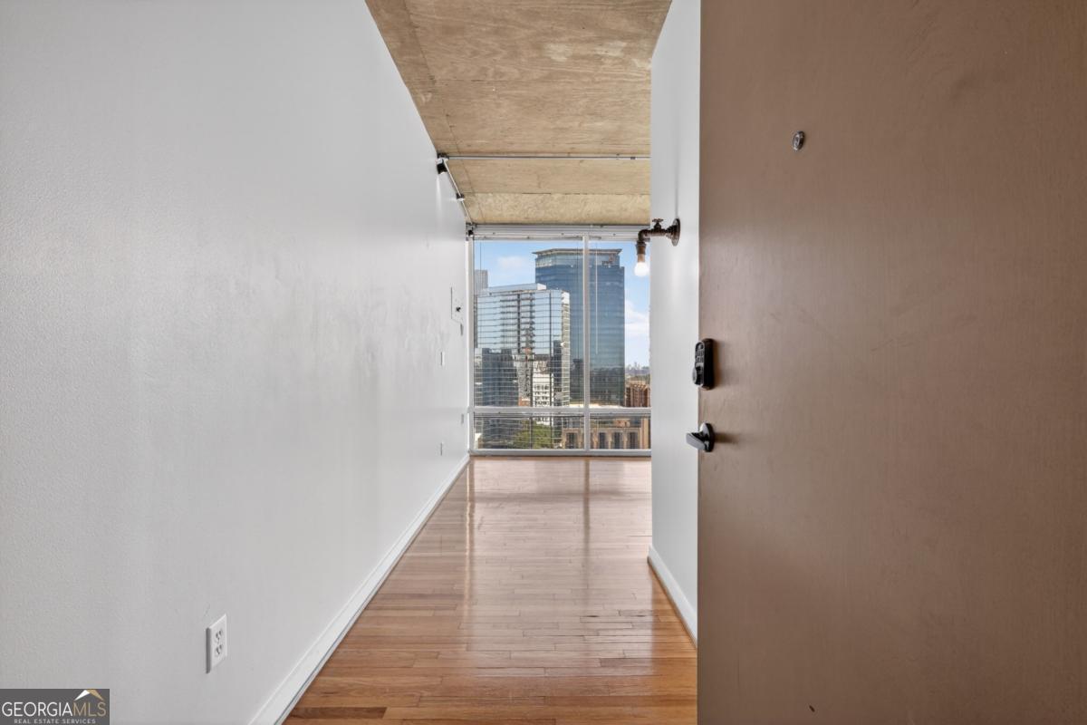 943 Peachtree Street Ne # 1915 Property Photo 3