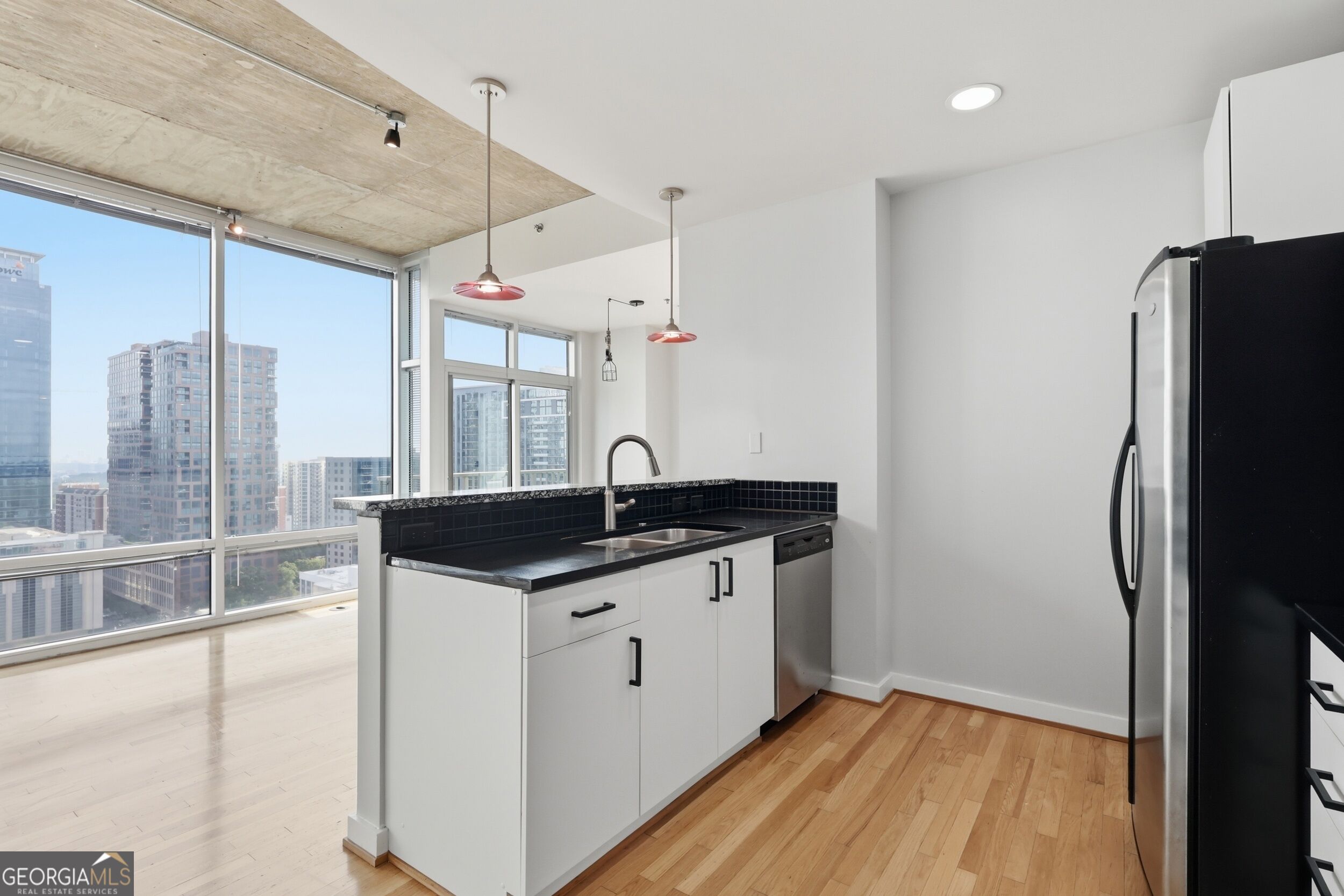 943 Peachtree Street Ne # 1915 Property Photo 10