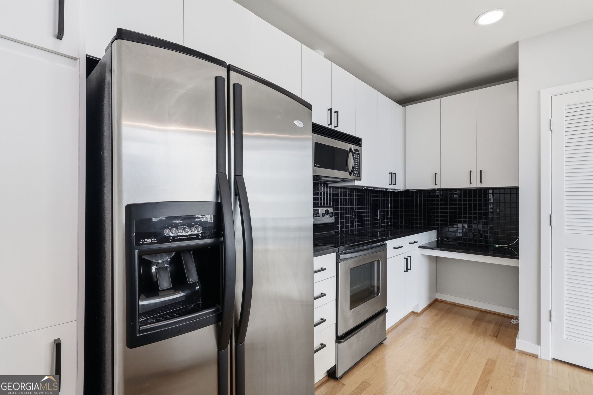 943 Peachtree Street Ne # 1915 Property Photo 11