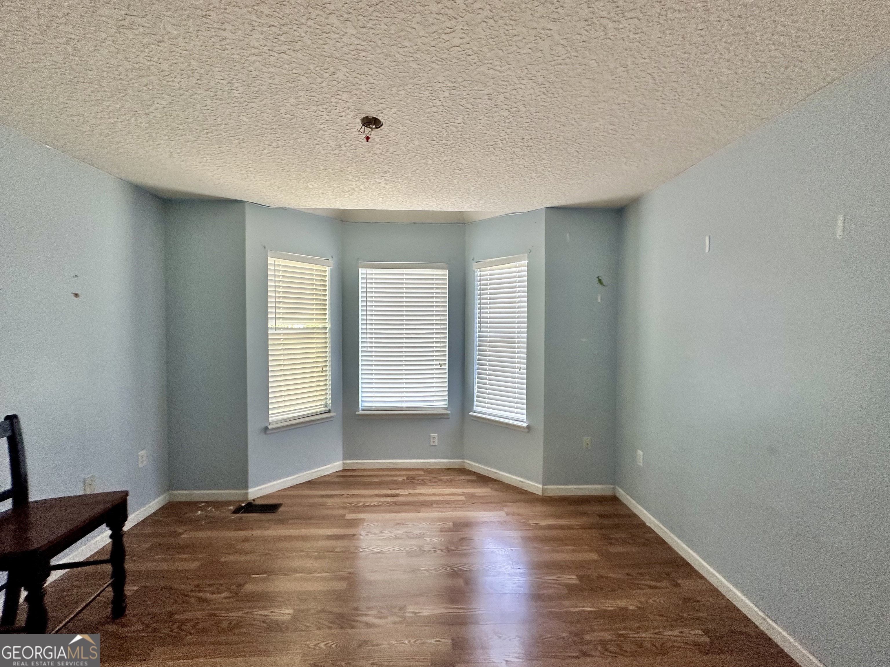 1682 Pearson Highway Property Photo 14