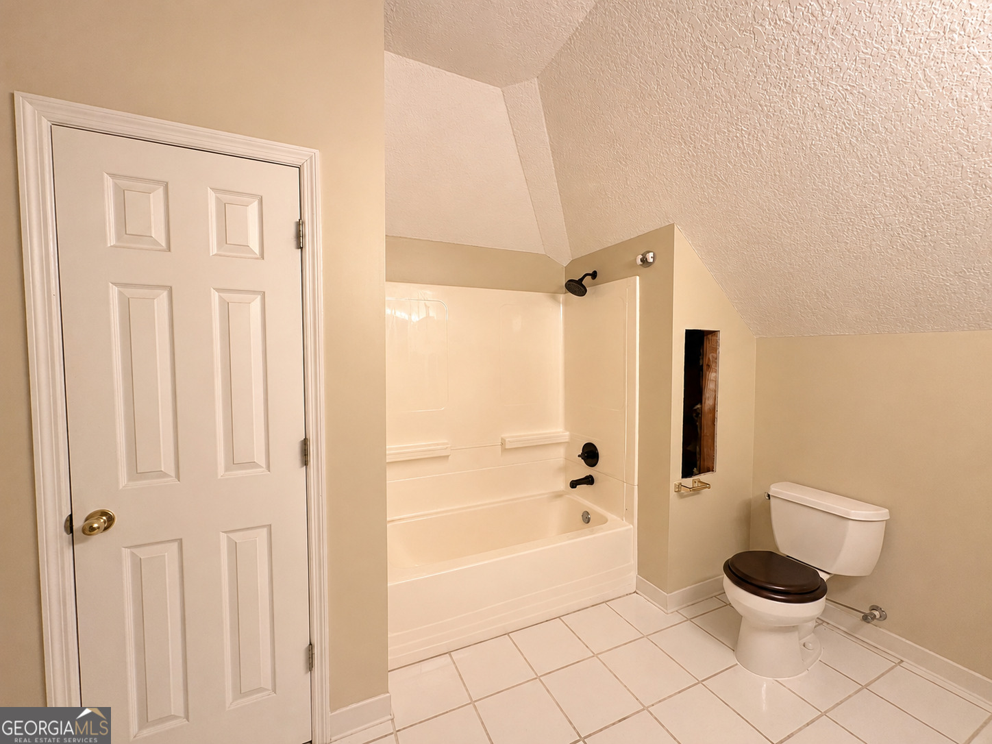1682 Pearson Highway Property Photo 18