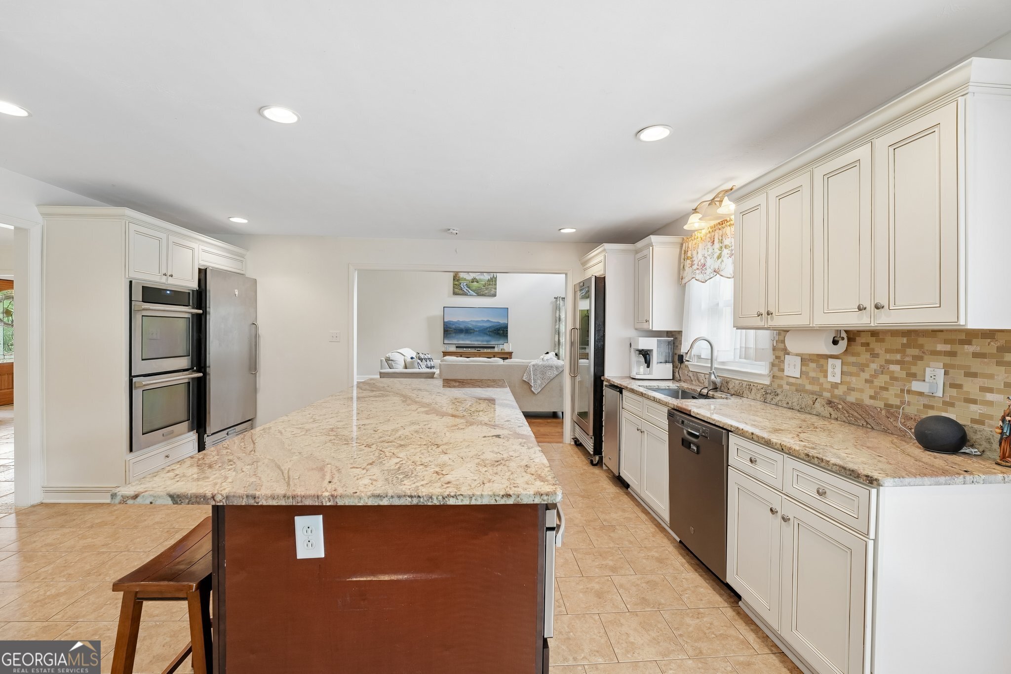 378 Clyde Court Property Photo 20