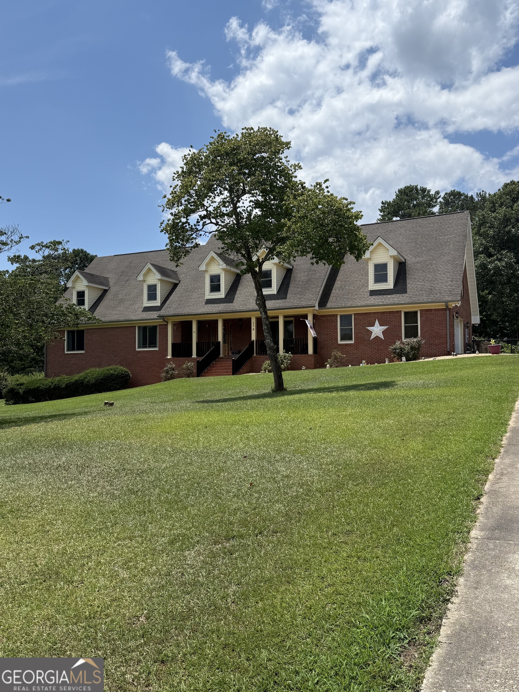 378 Clyde Court Property Photo 86