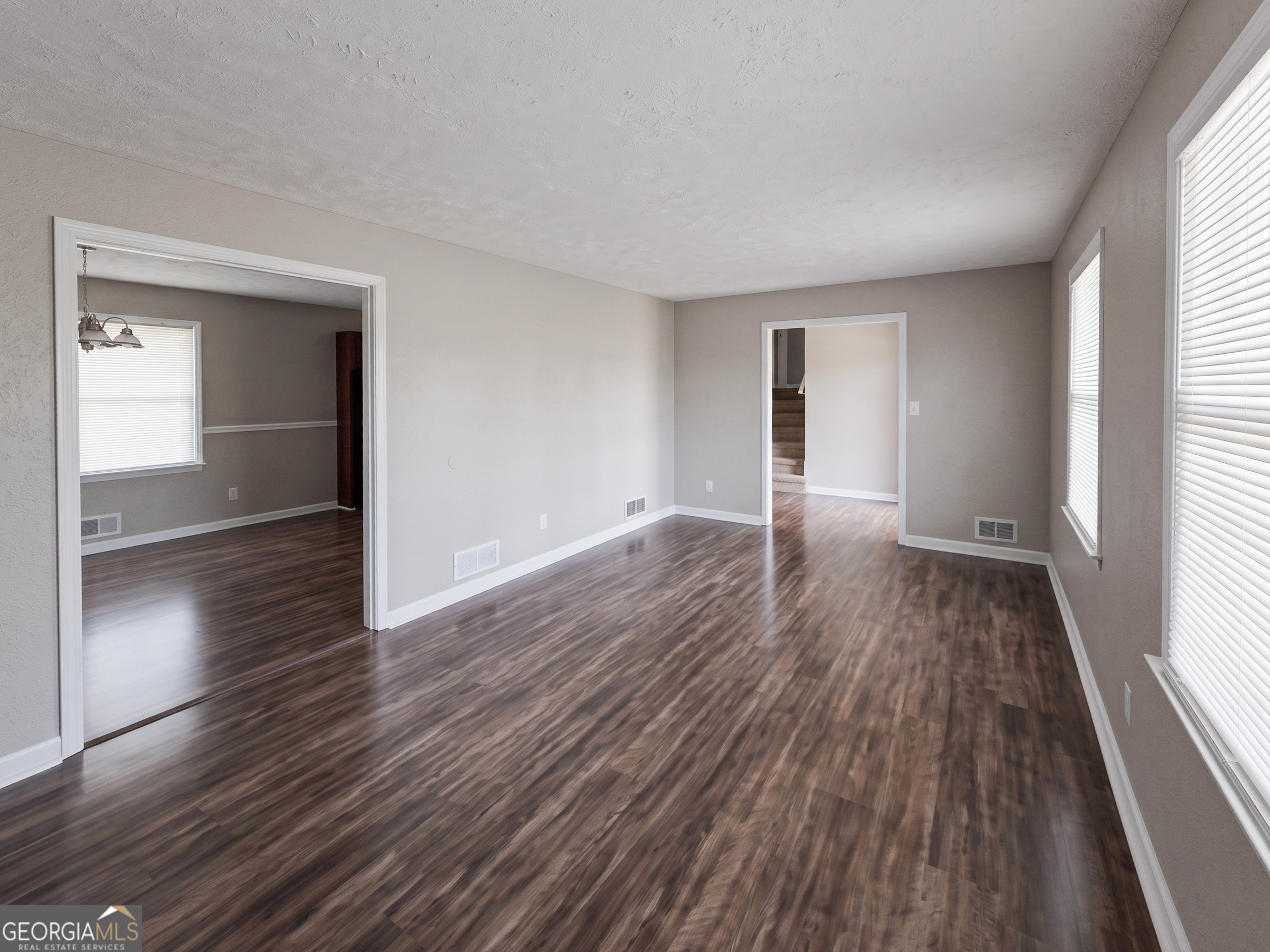 1481 Smokehouse Lane Property Photo 3