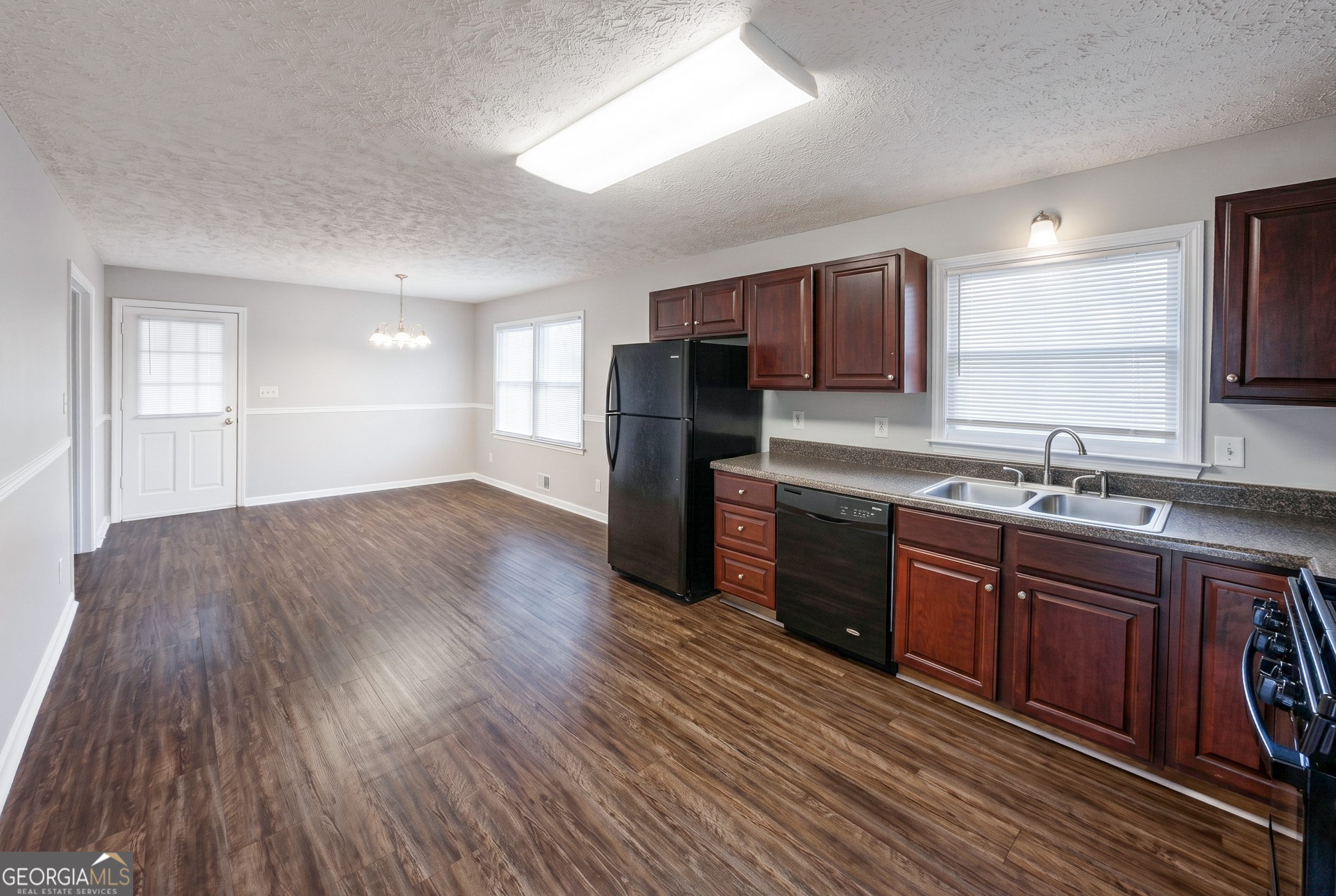 1481 Smokehouse Lane Property Photo 4