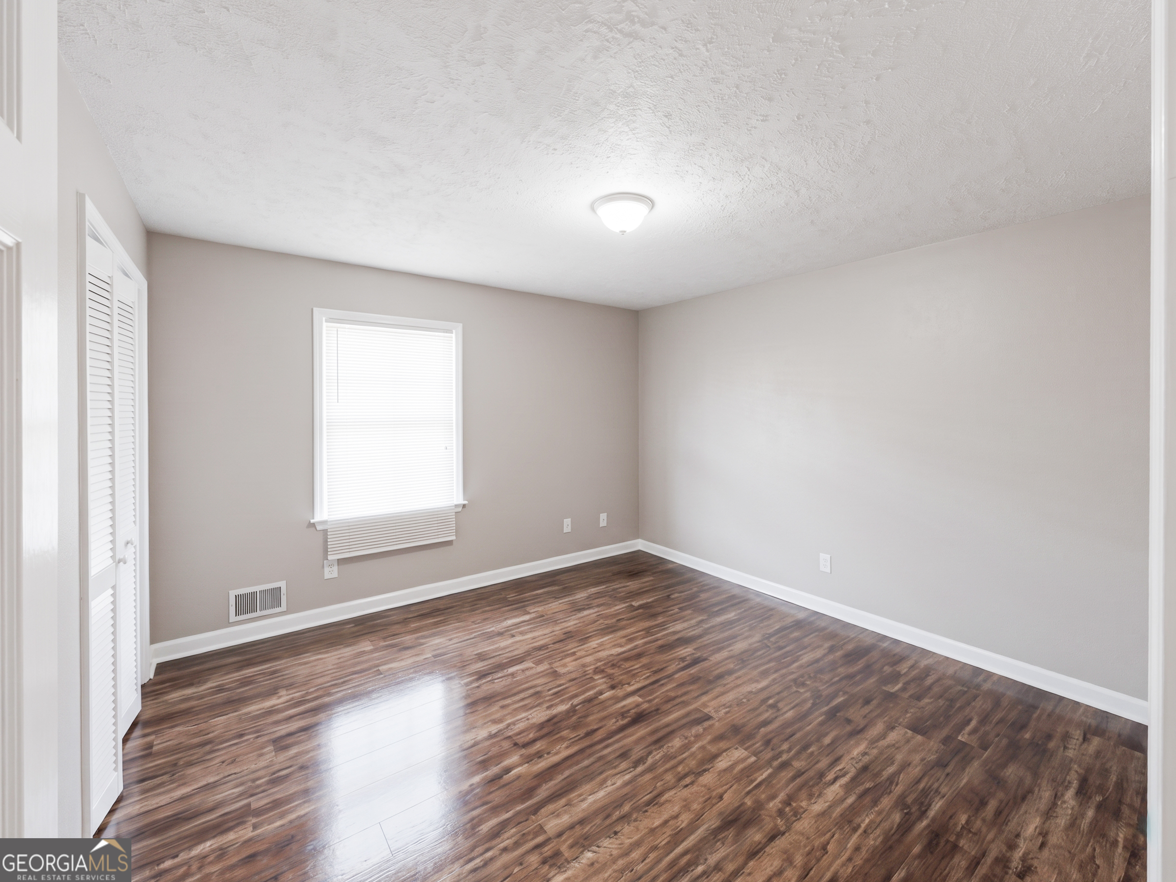 1481 Smokehouse Lane Property Photo 11