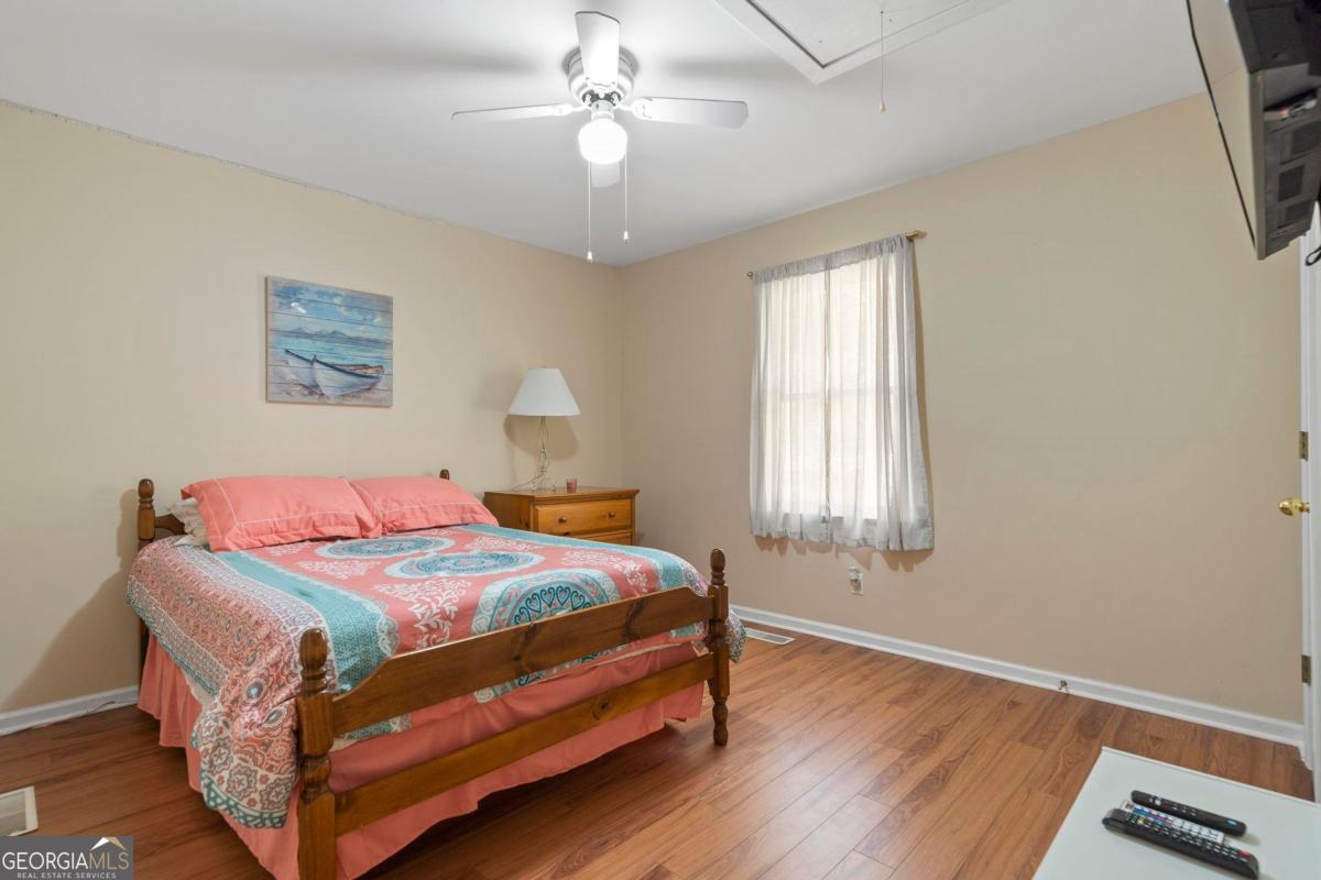 462 Rockville Springs Drive Property Photo 32