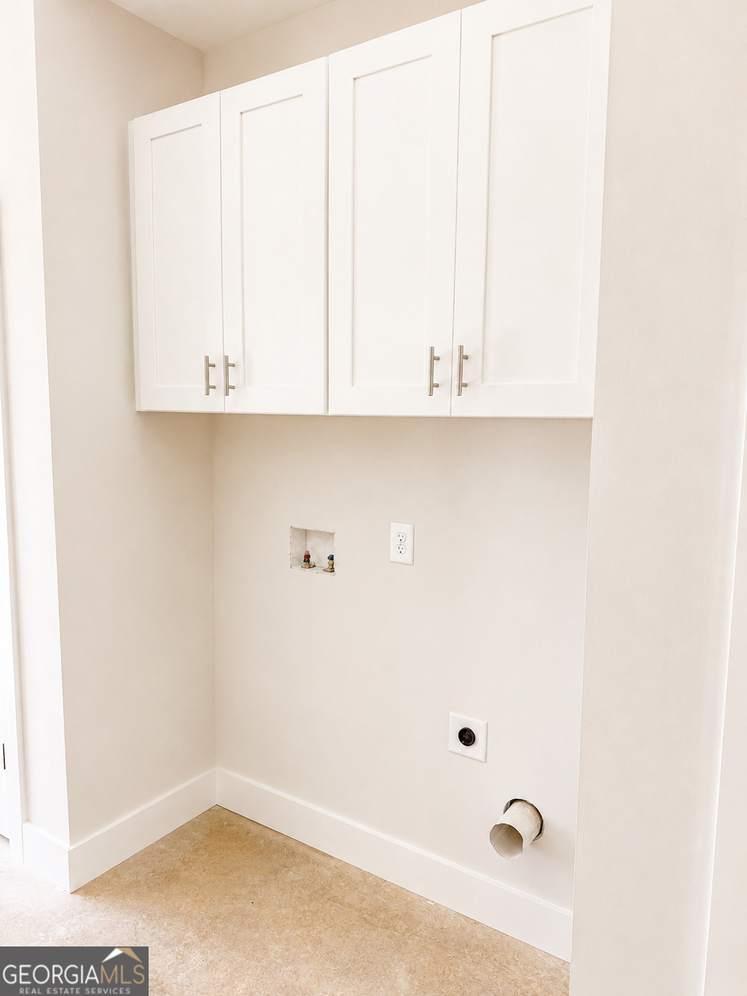563 High Road Property Photo 18