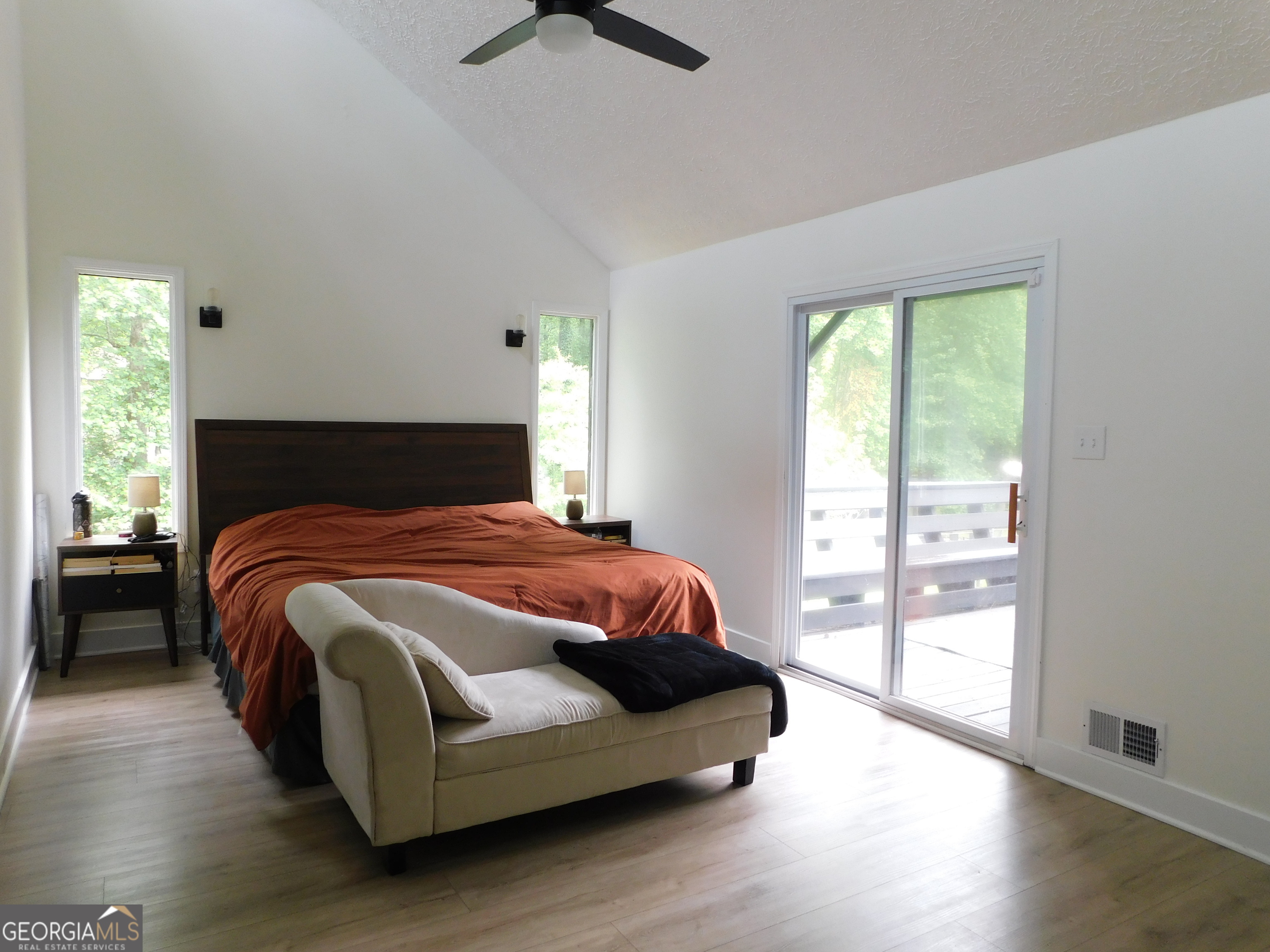 3086 Holly Mill Run Property Photo 12
