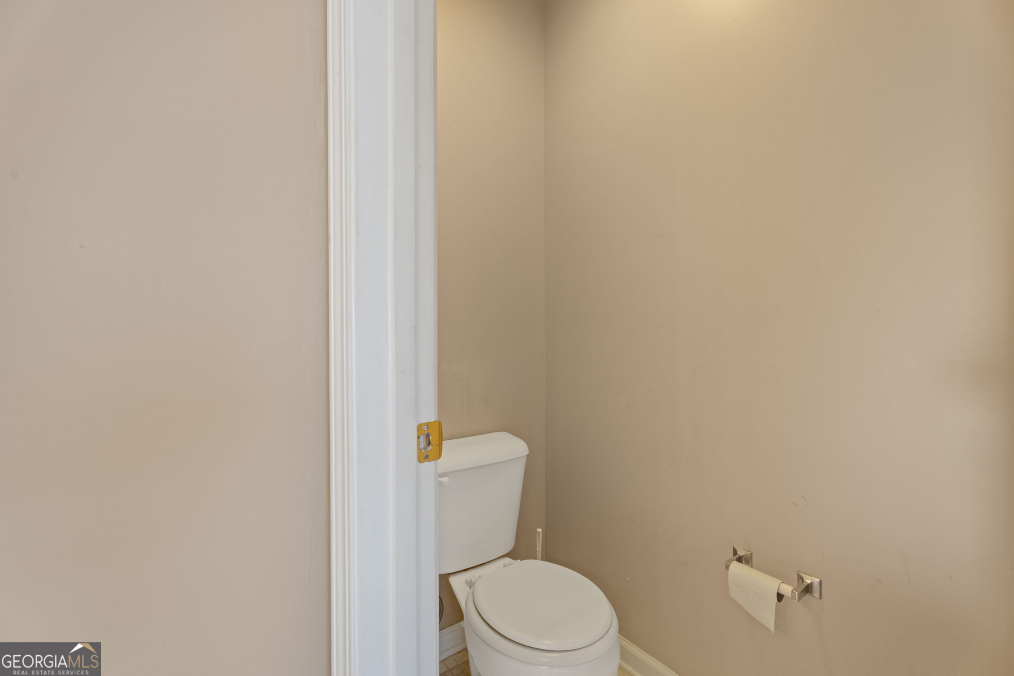 423 Heathcliff Court Property Photo 38