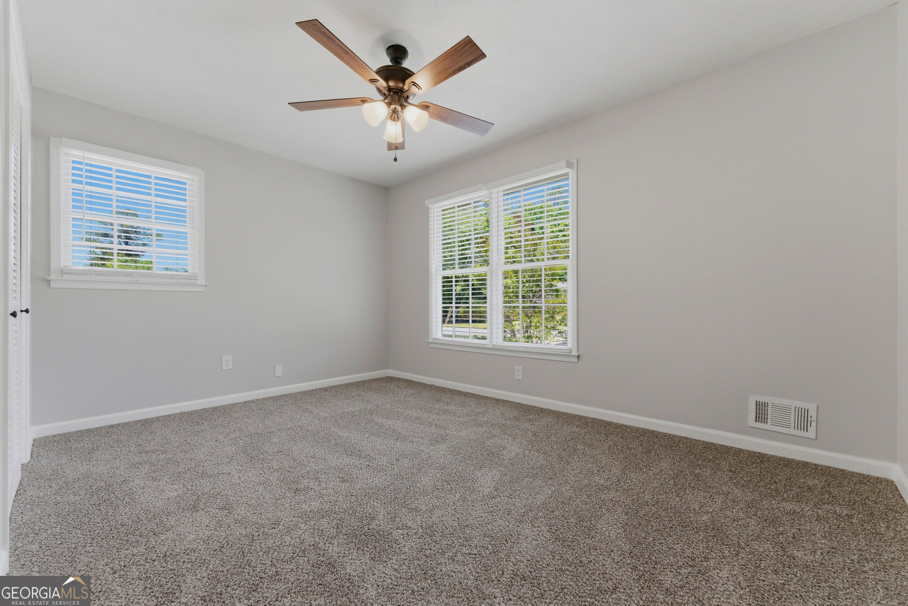 2415 Cajun Drive Property Photo 10