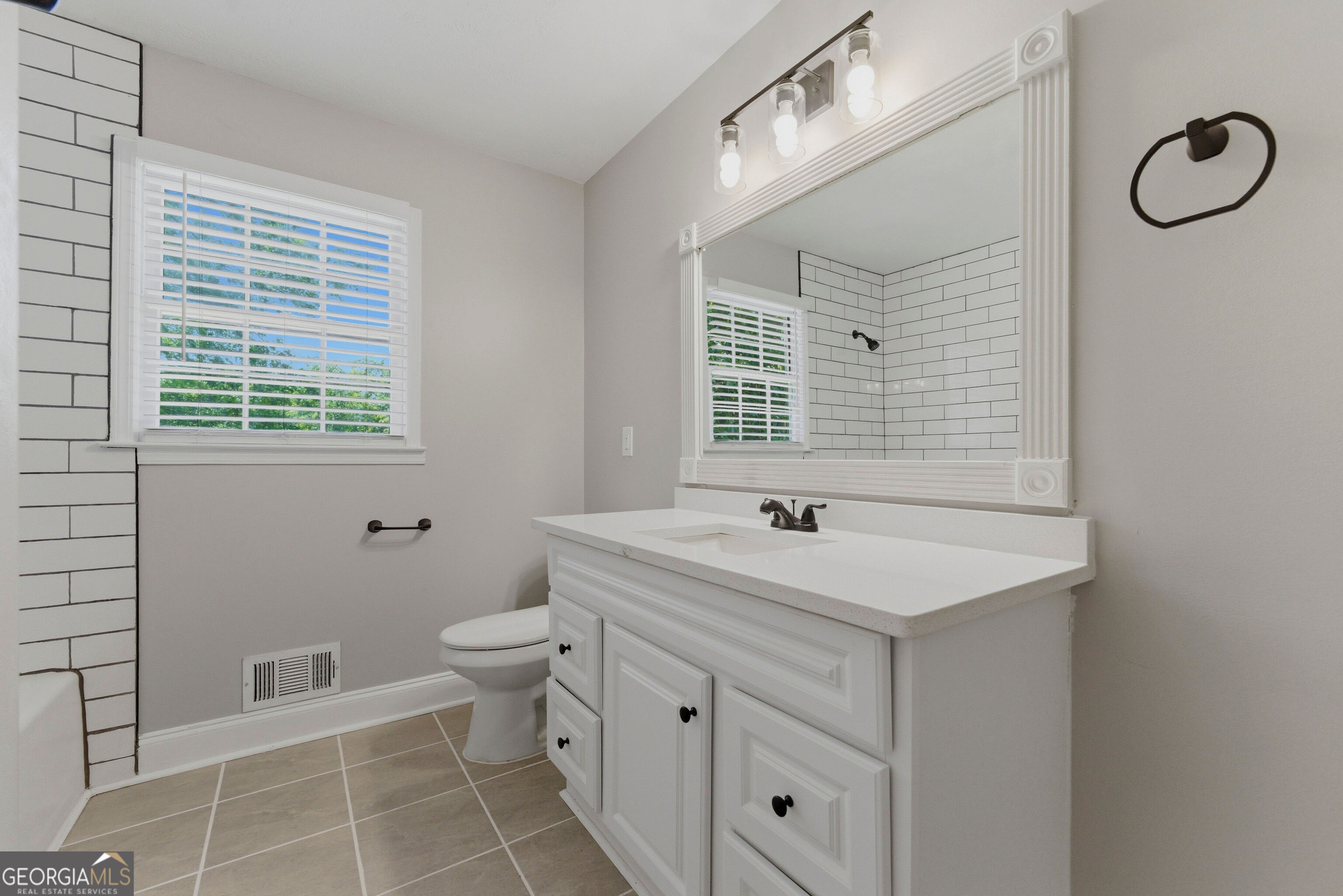 2415 Cajun Drive Property Photo 12