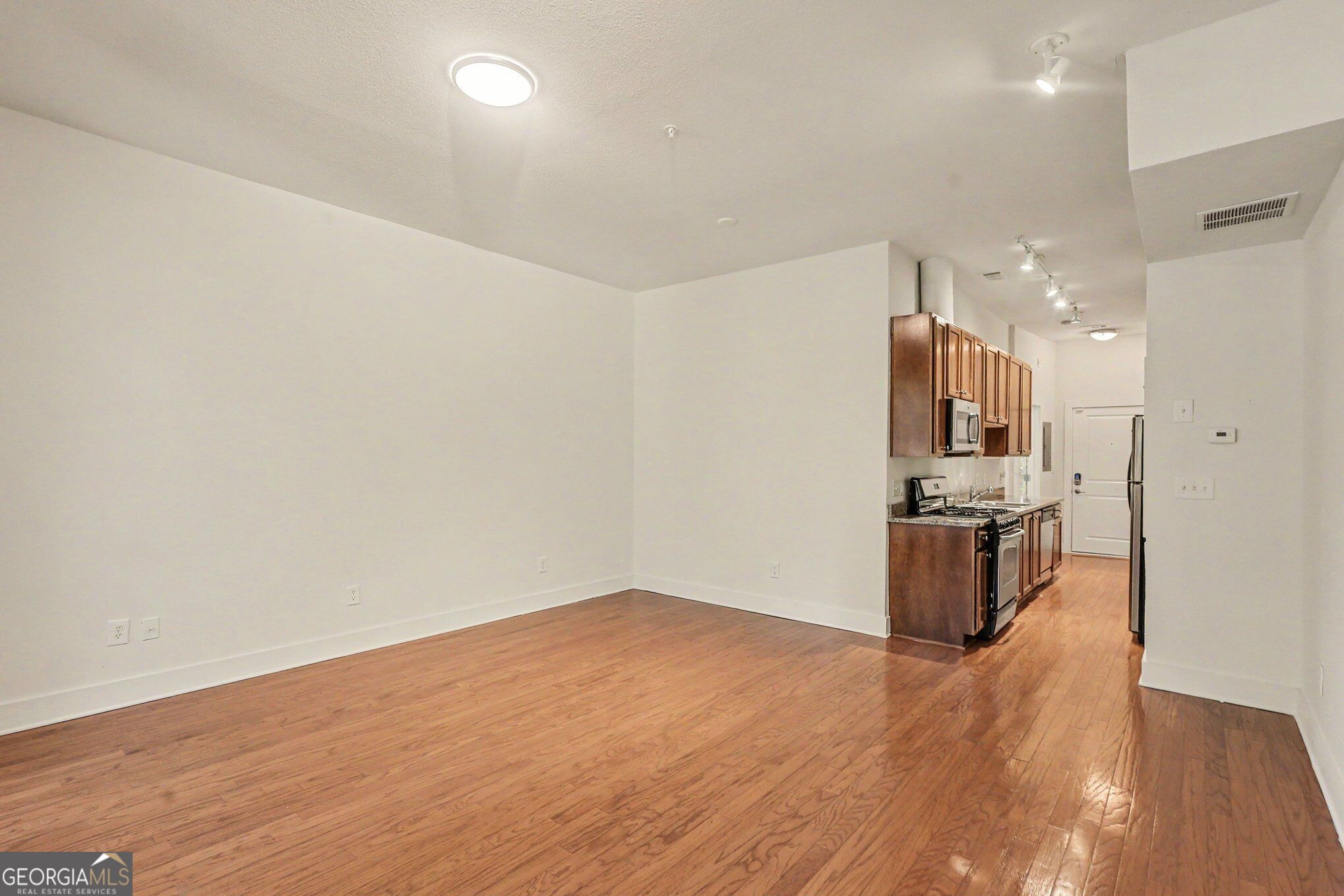 1195 Milton Terrace Se # 2204 Property Photo 10