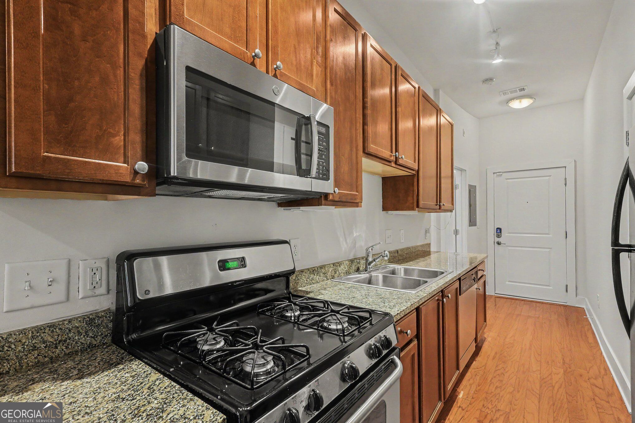 1195 Milton Terrace Se # 2204 Property Photo 14