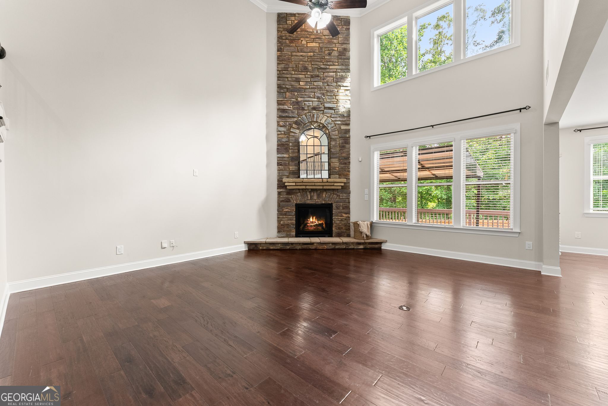 1648 Applecress Court Property Photo 15